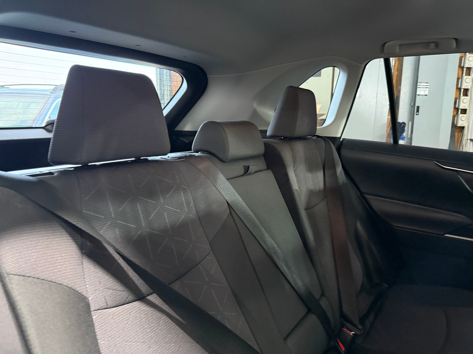 Thumbnail: 2019 Toyota RAV4 - 6