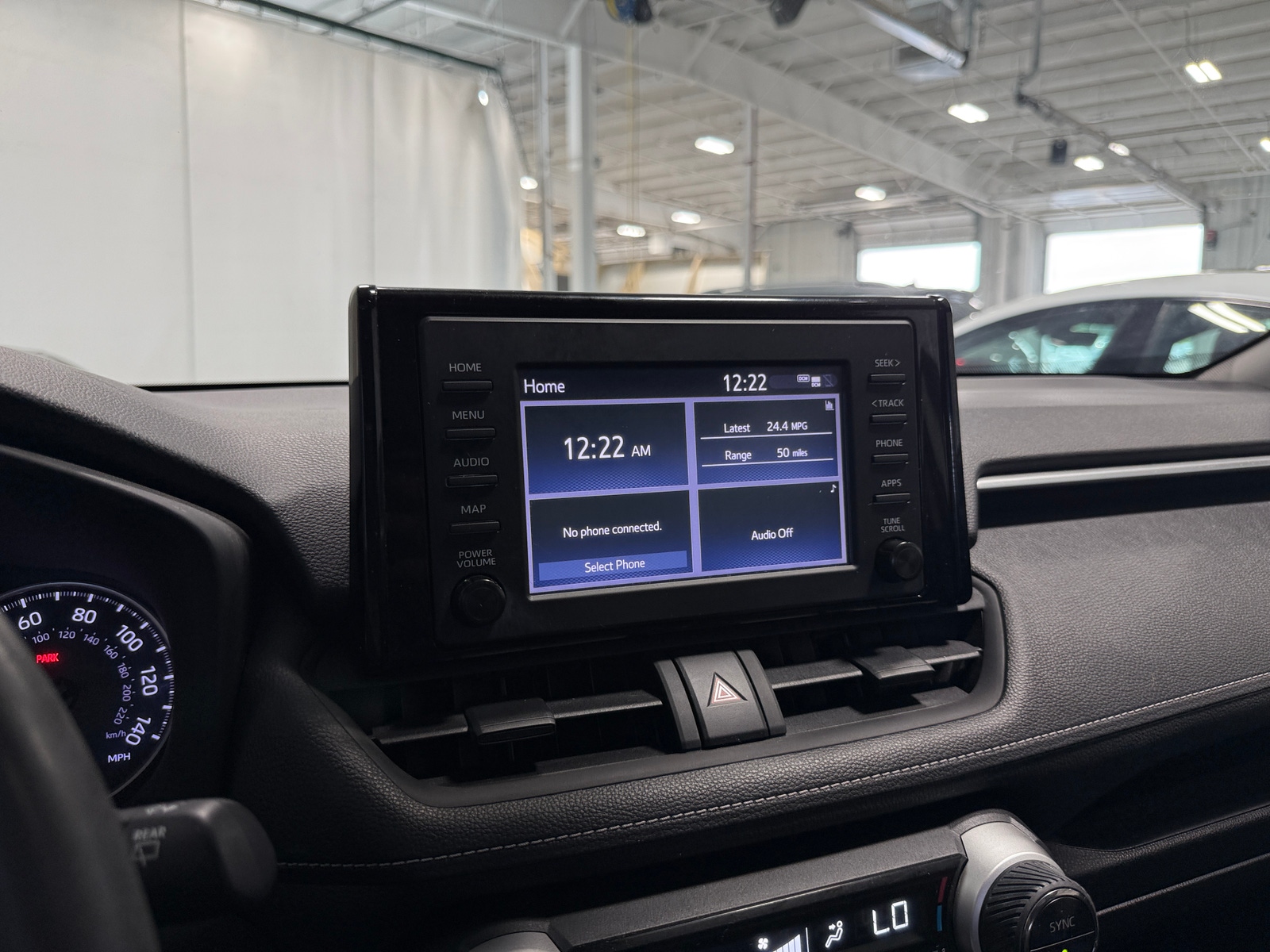Thumbnail: 2019 Toyota RAV4 - 4