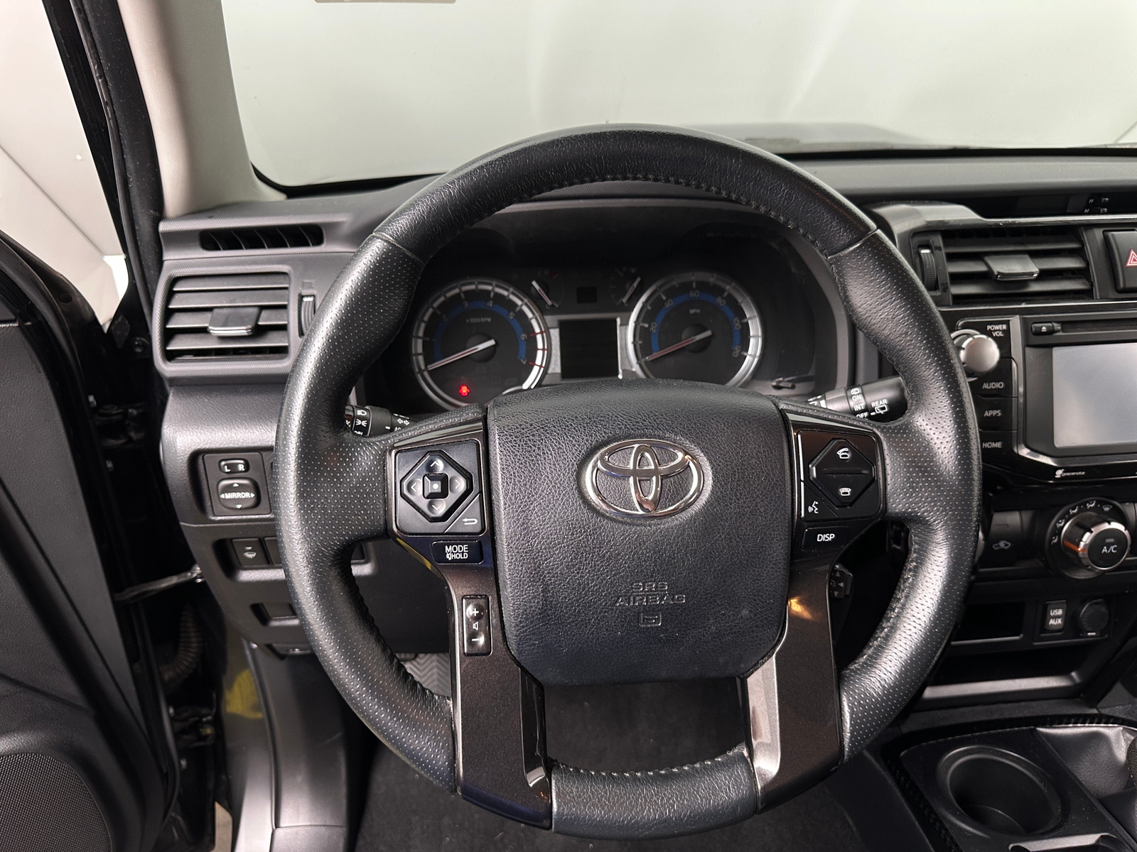 Thumbnail: 2019 Toyota 4Runner - 5