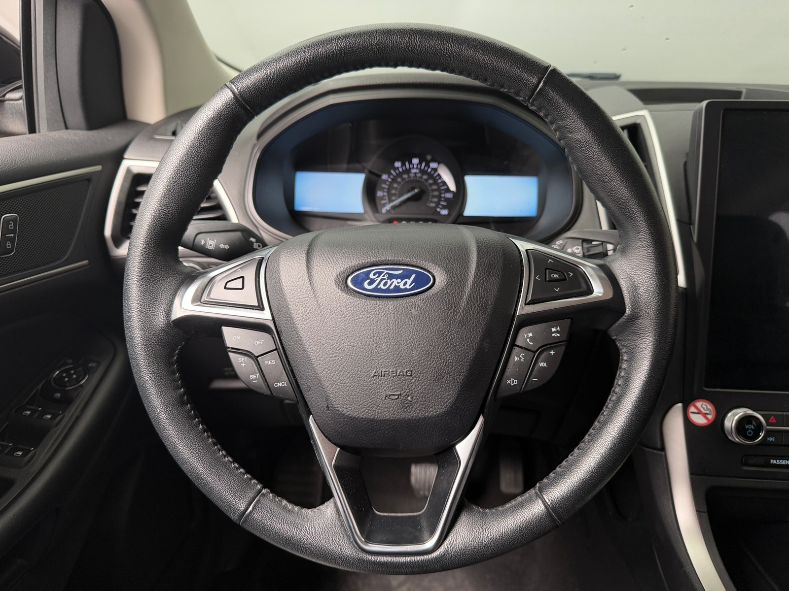 Thumbnail: 2024 Ford Edge - 4