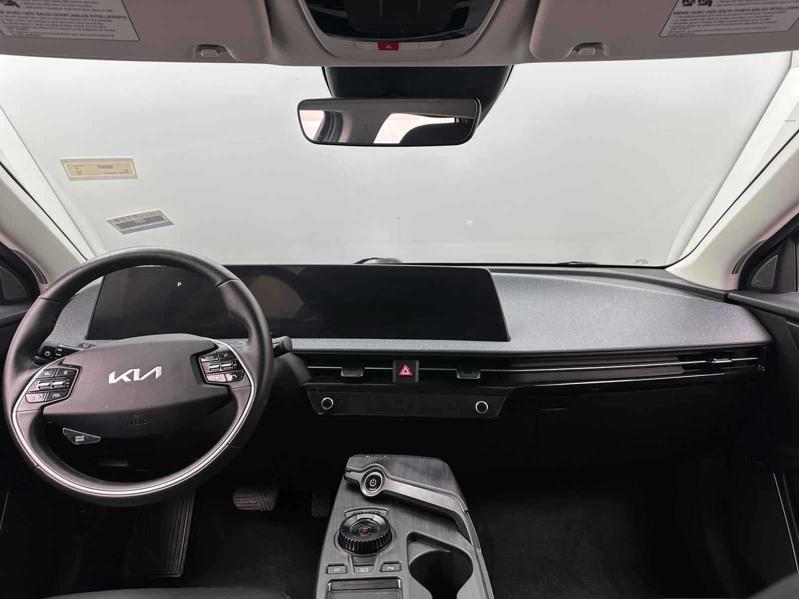Thumbnail: 2022 Kia EV6 - 2