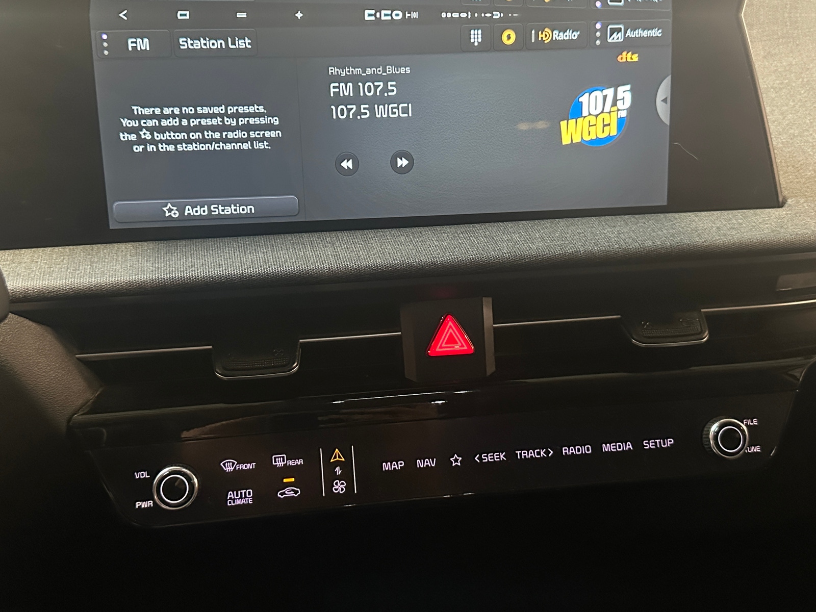 Thumbnail: 2022 Kia EV6 - 3