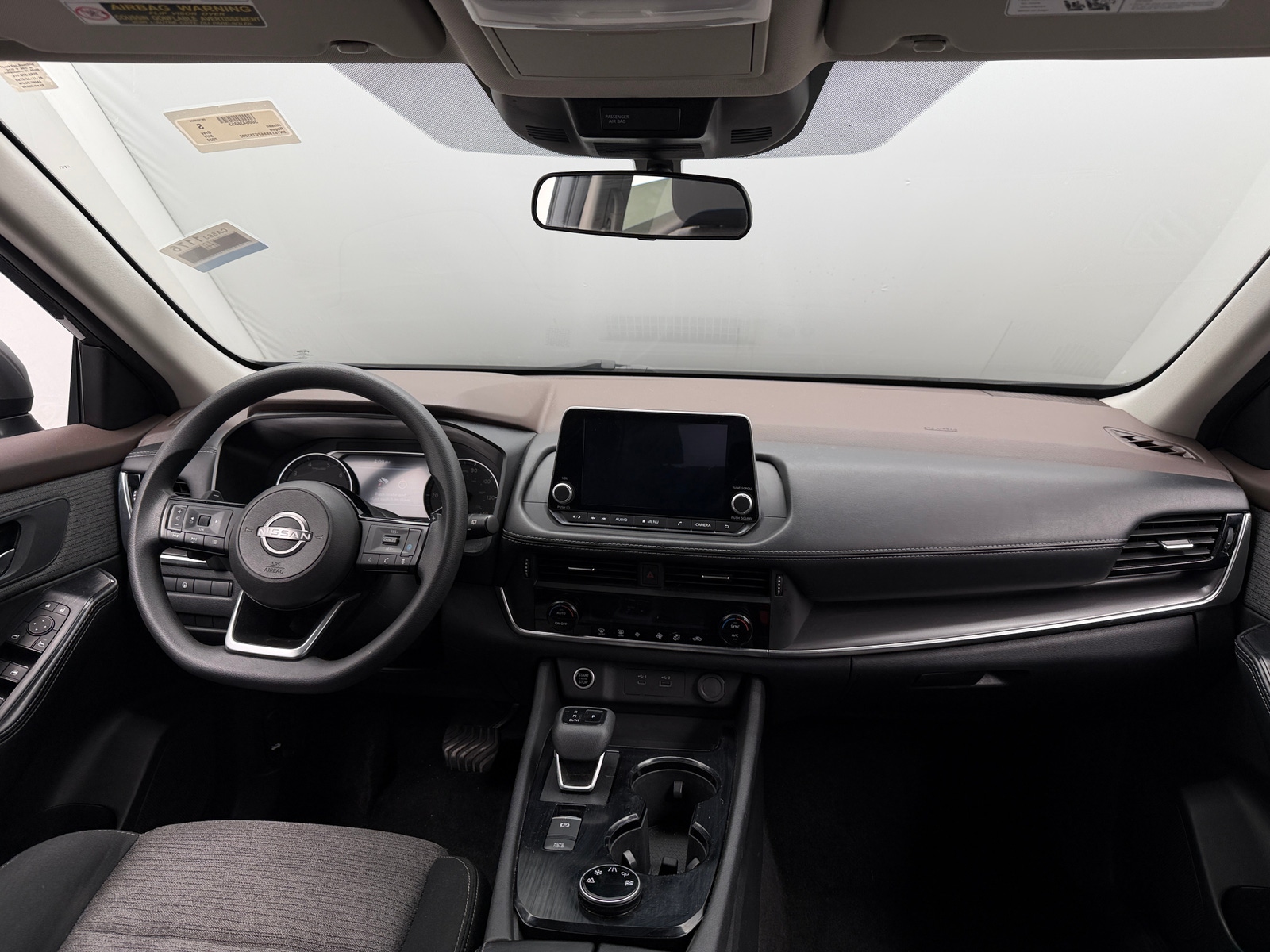 Thumbnail: 2023 Nissan Rogue - 3