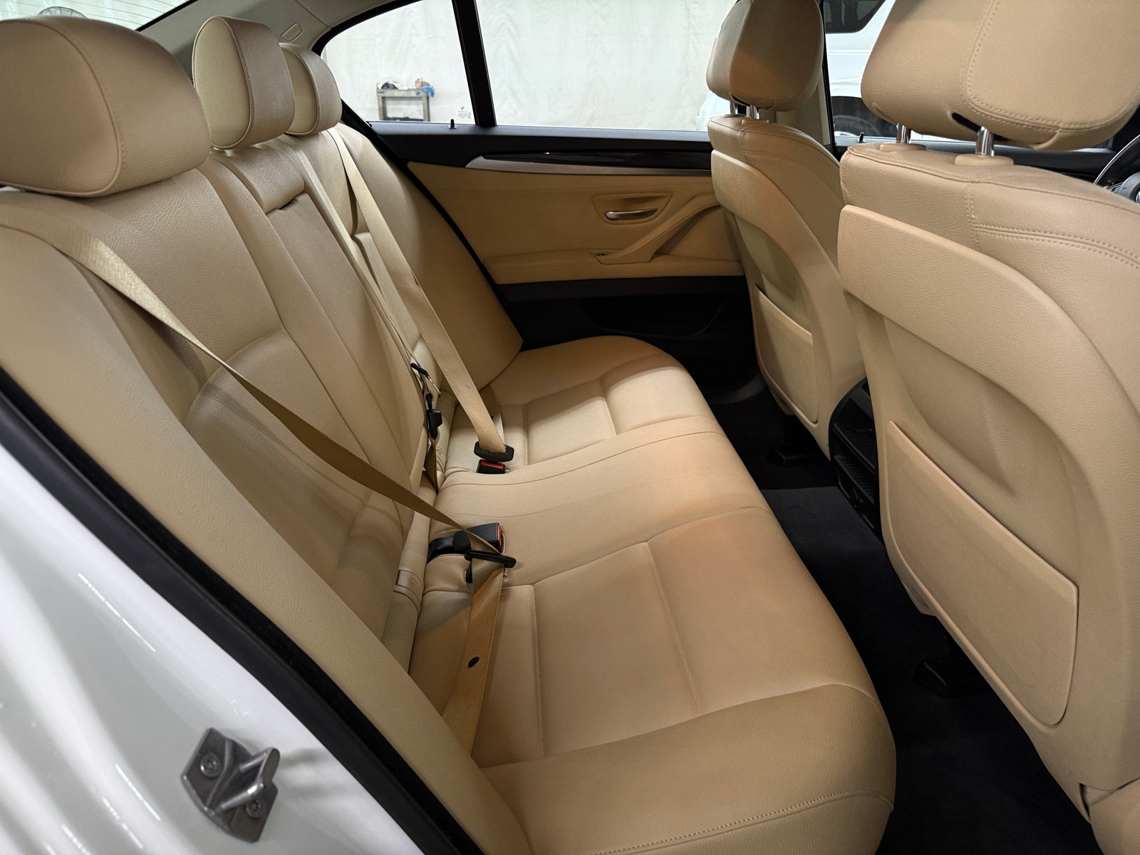 Thumbnail: 2016 BMW 5 Series - 6