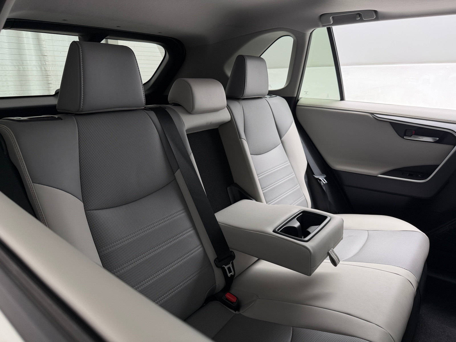 Thumbnail: 2019 Toyota RAV4 - 5
