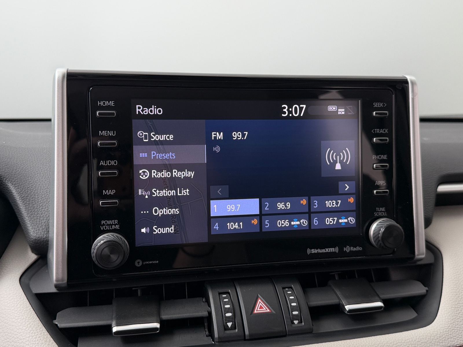 Thumbnail: 2019 Toyota RAV4 - 3