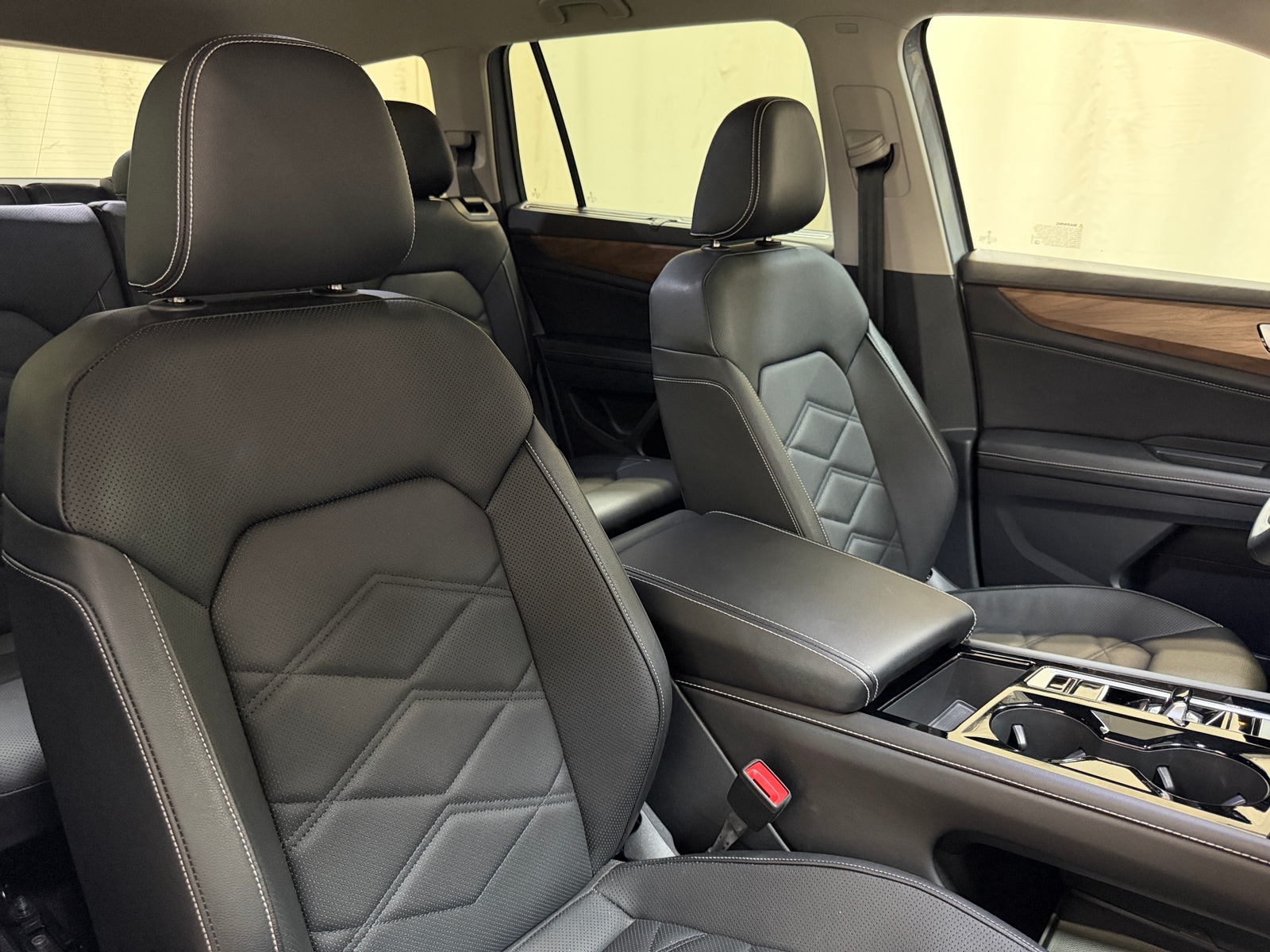 Thumbnail: 2026 Volkswagen Atlas - 2