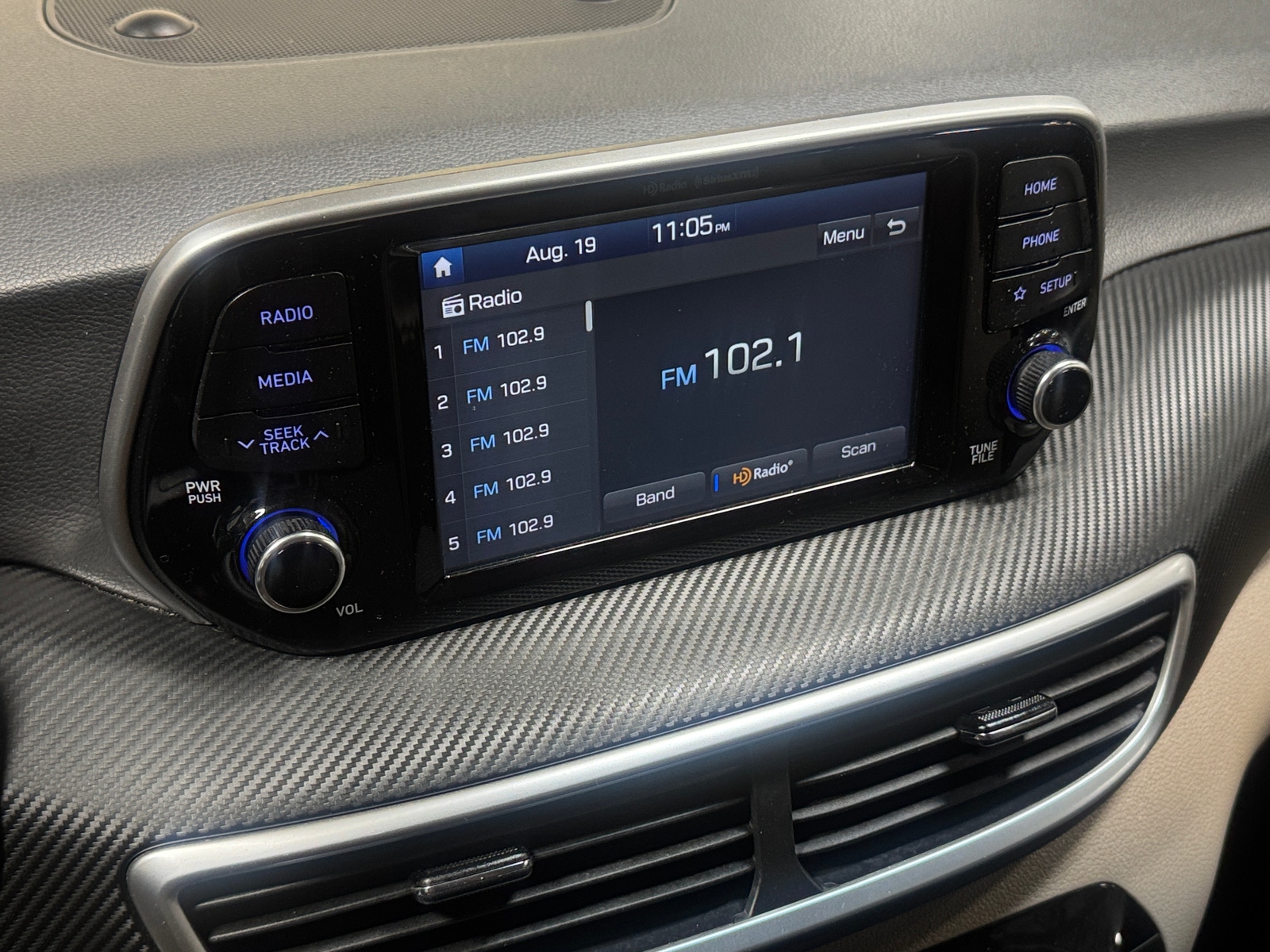 Thumbnail: 2019 Hyundai Tucson - 4