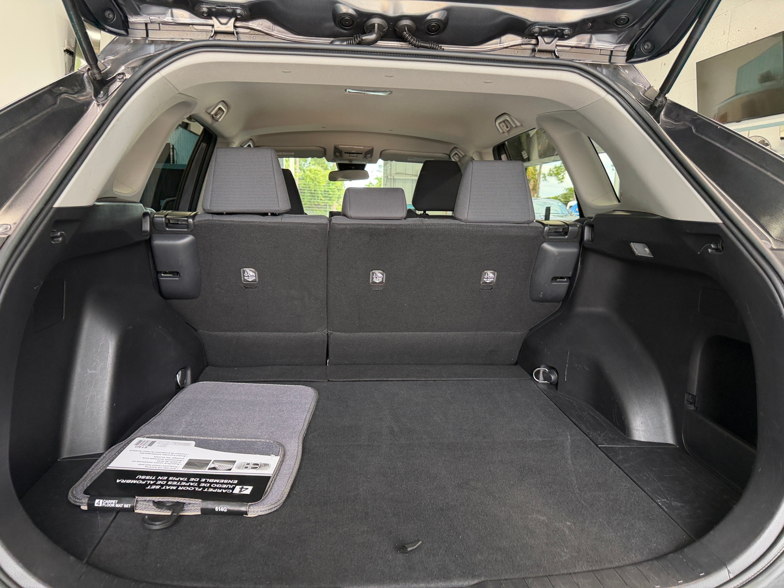 Thumbnail: 2021 Toyota RAV4 - 7