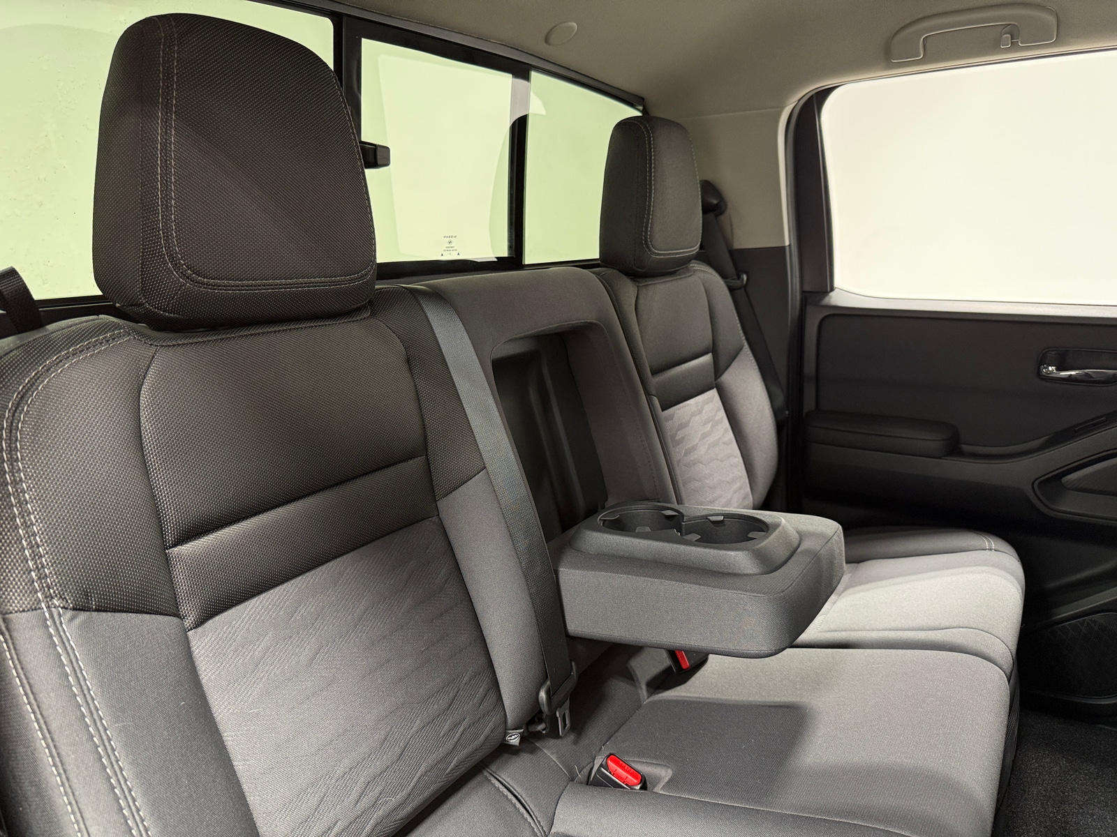 Thumbnail: 2024 Nissan Frontier - 6