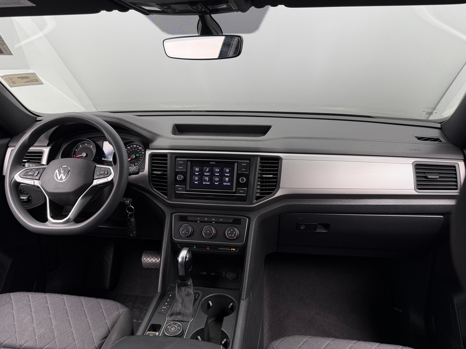 Thumbnail: 2020 Volkswagen Atlas - 3
