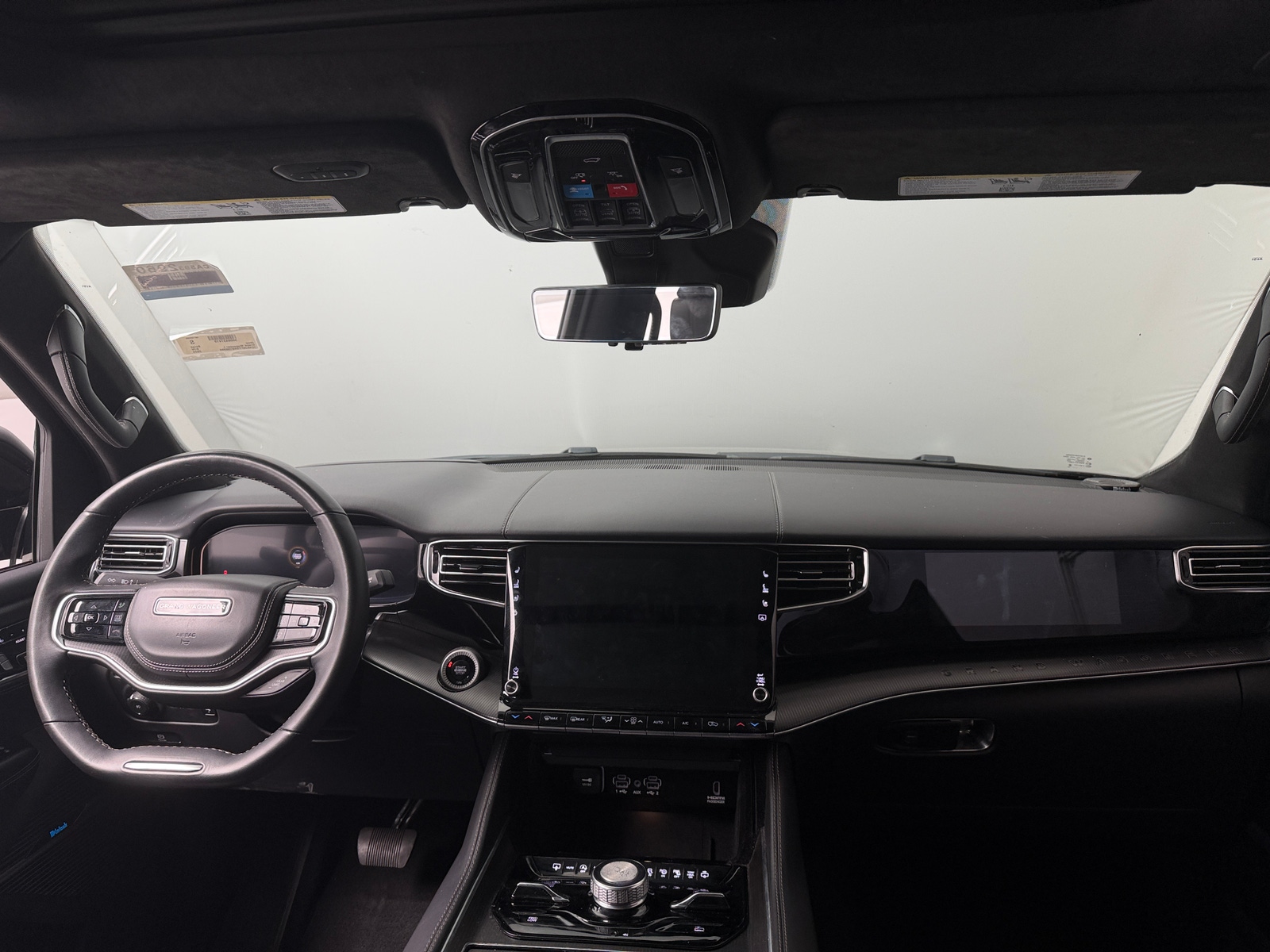 Thumbnail: 2024 Jeep Grand Wagoneer L - 2
