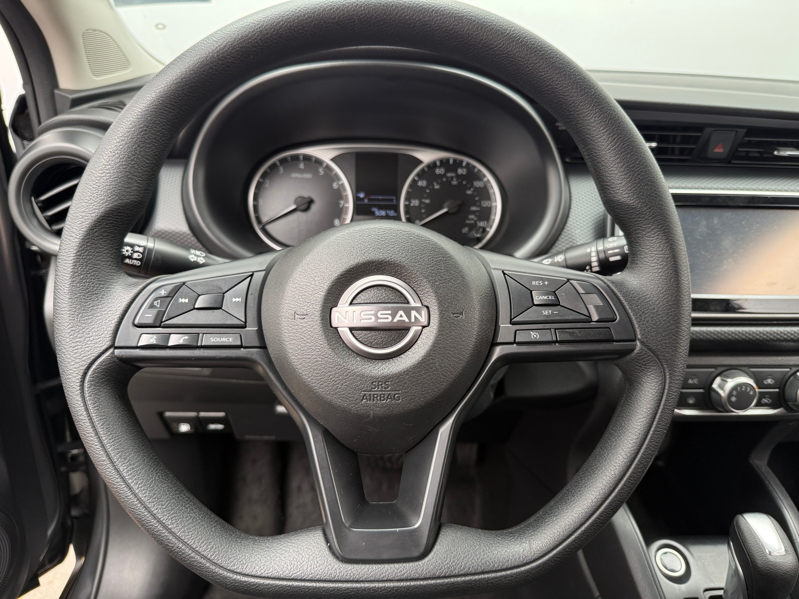 Thumbnail: 2024 Nissan Kicks - 5