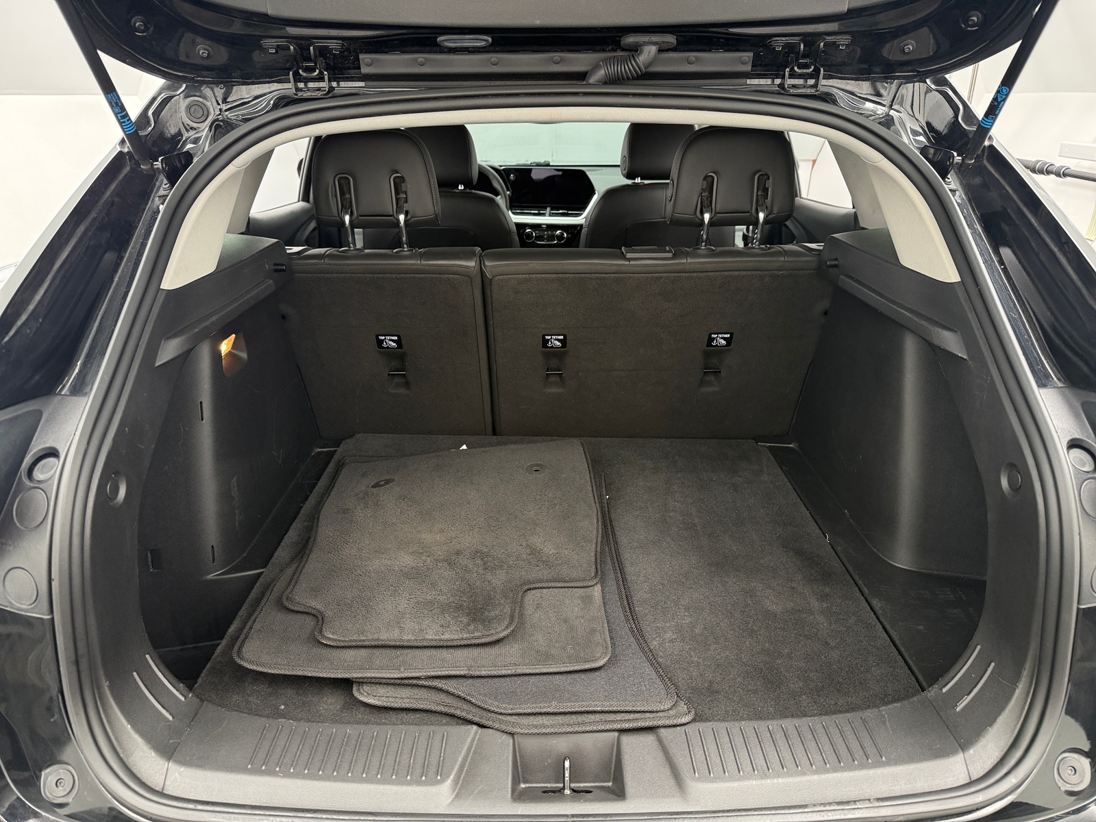 Thumbnail: 2024 Chevrolet Trax - 6