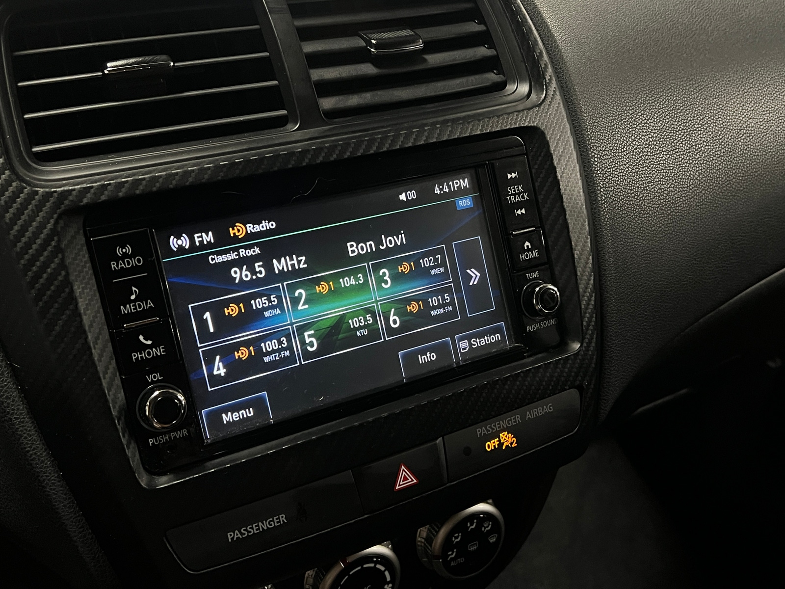 Thumbnail: 2021 Mitsubishi Outlander Sport - 4