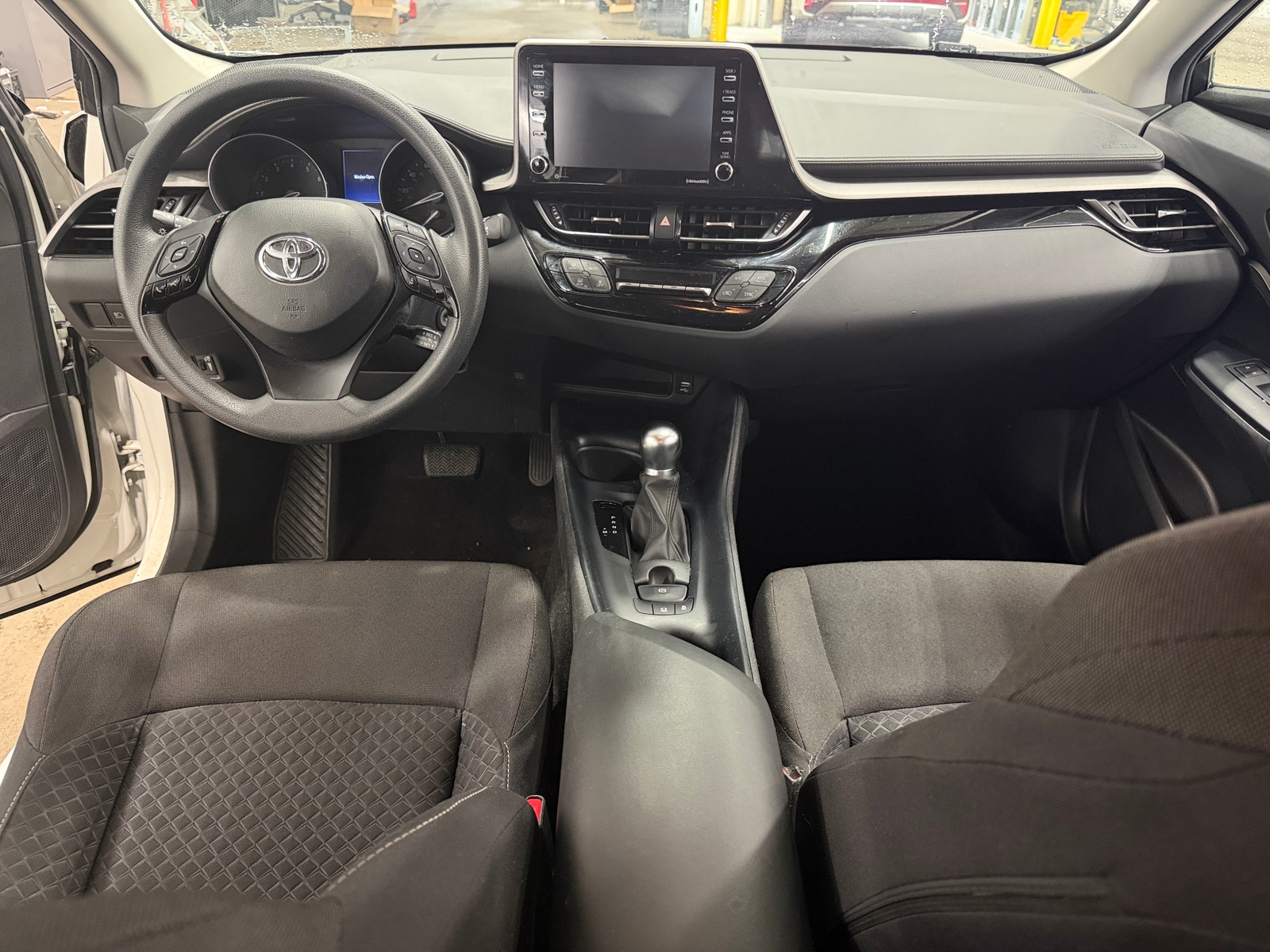 Thumbnail: 2021 Toyota C-HR - 3