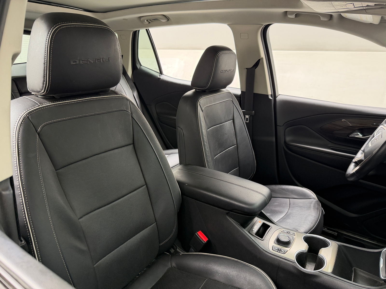 Thumbnail: 2019 GMC Terrain - 2