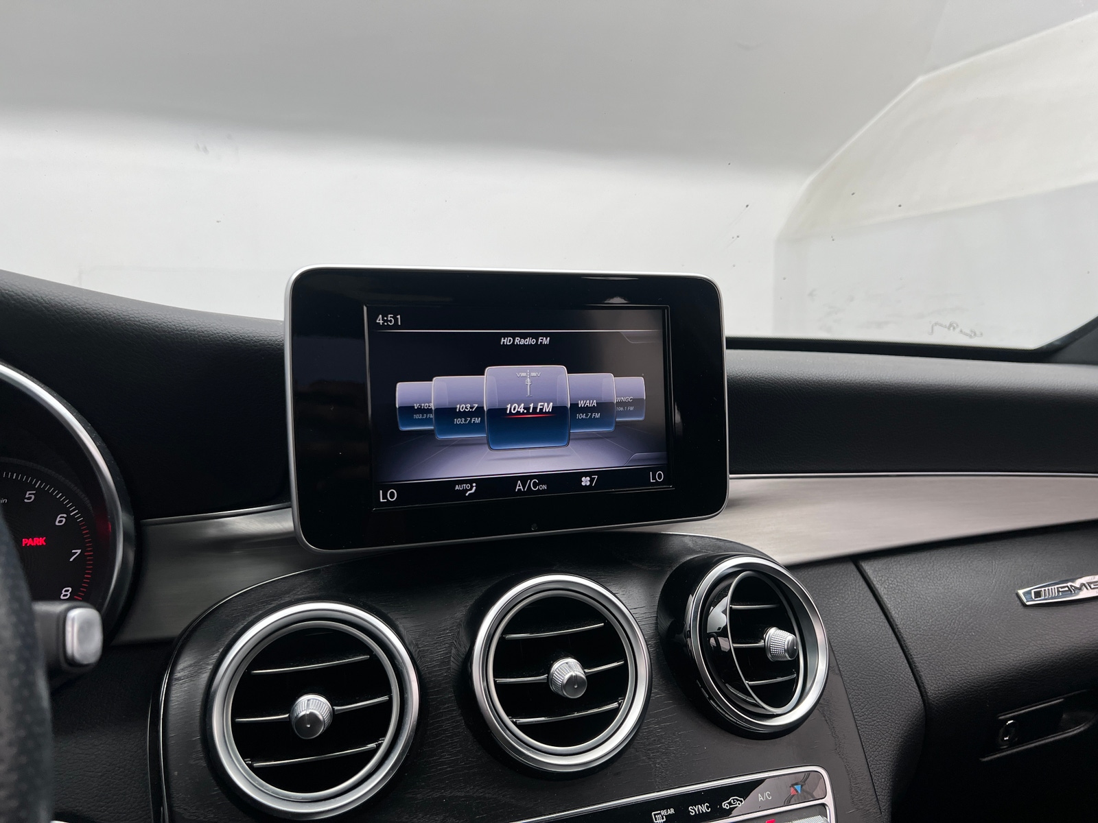 Thumbnail: 2018 Mercedes-Benz C-Class - 3