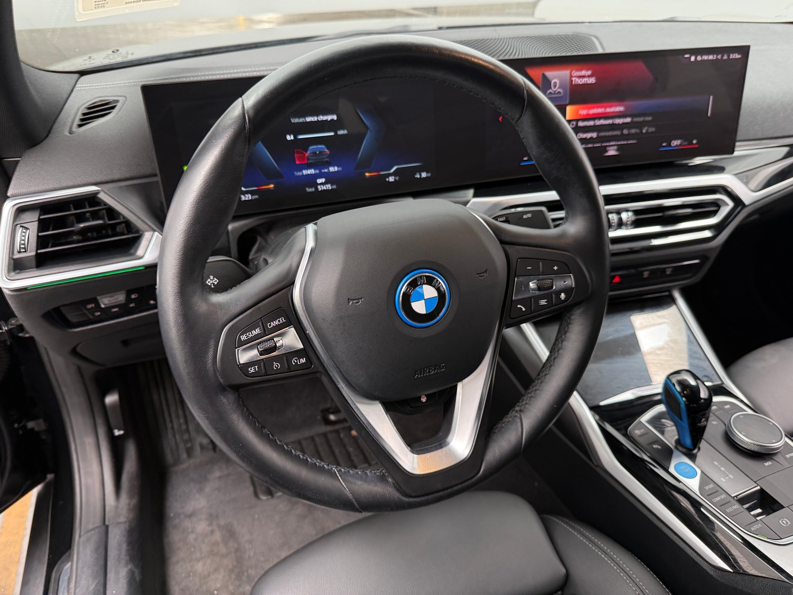Thumbnail: 2022 BMW i4 - 4