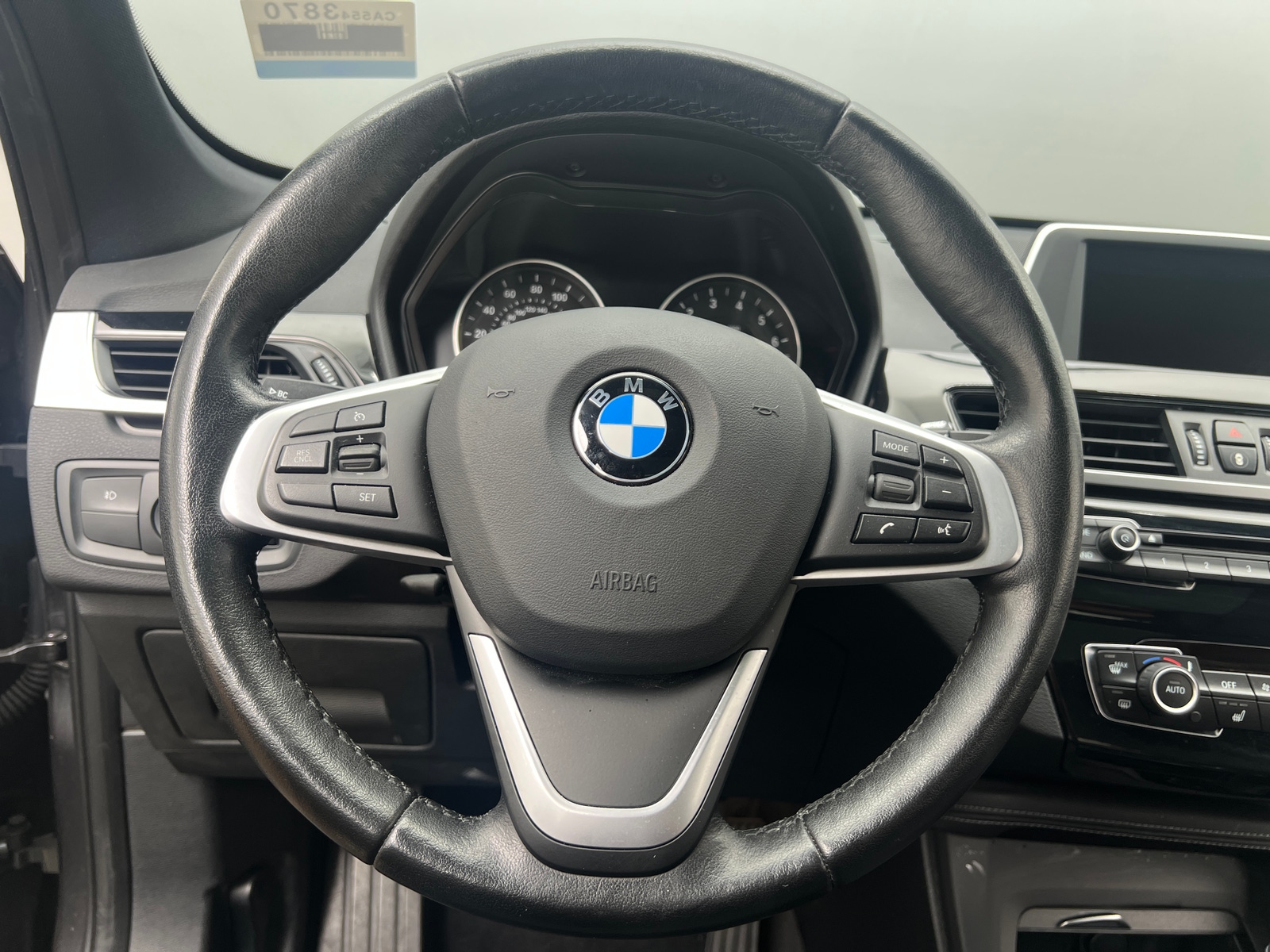 Thumbnail: 2017 BMW X1 - 4