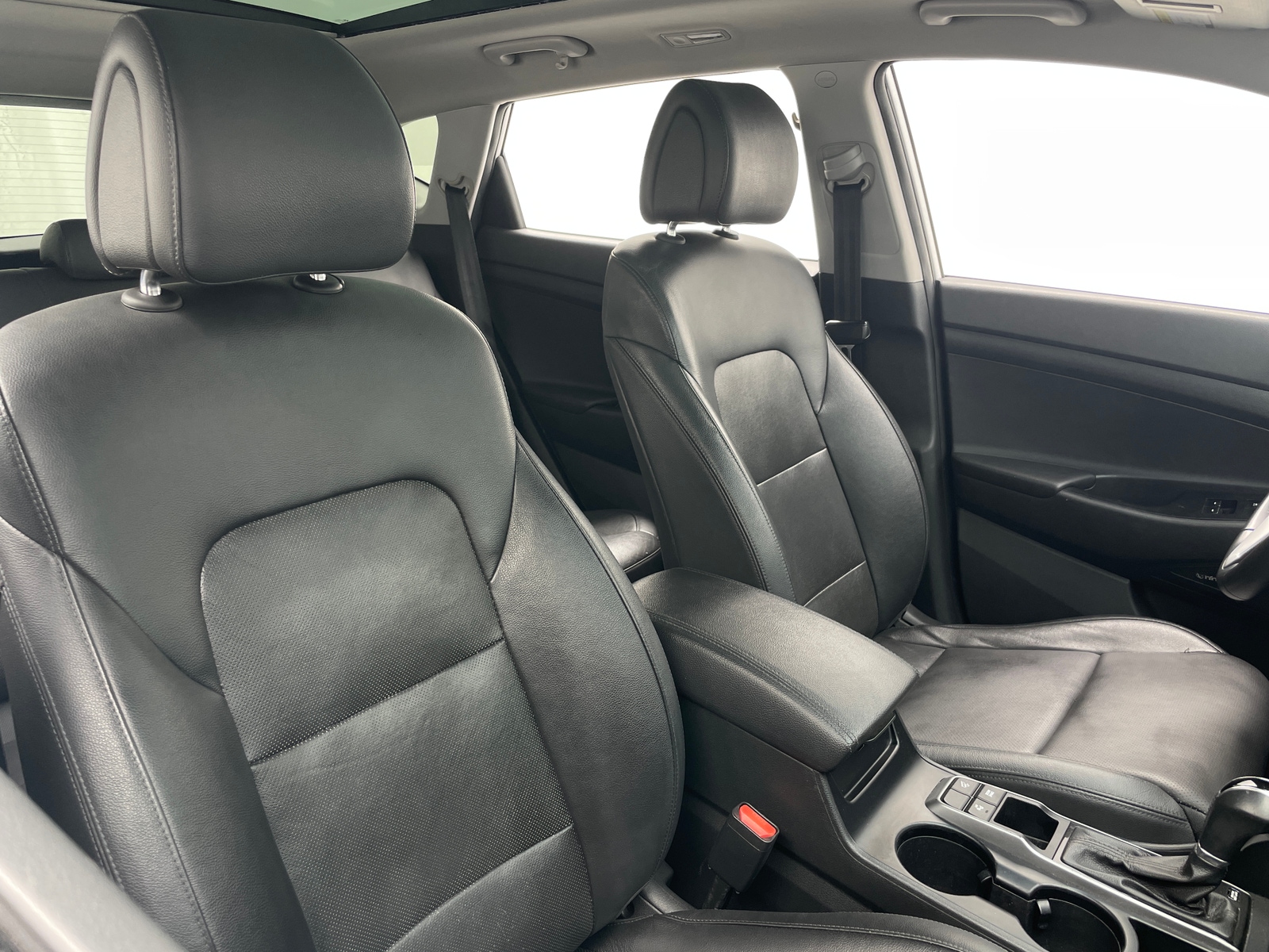 Thumbnail: 2017 Hyundai Tucson - 2