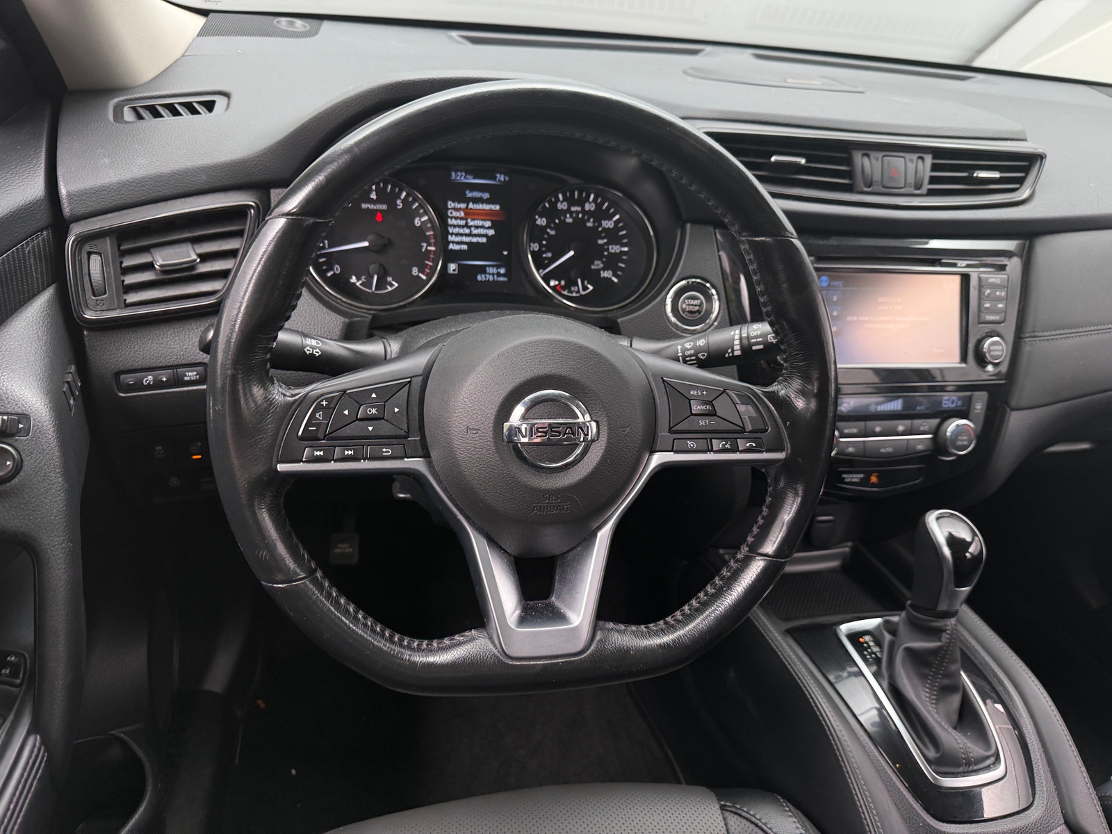 Thumbnail: 2017 Nissan Rogue - 4