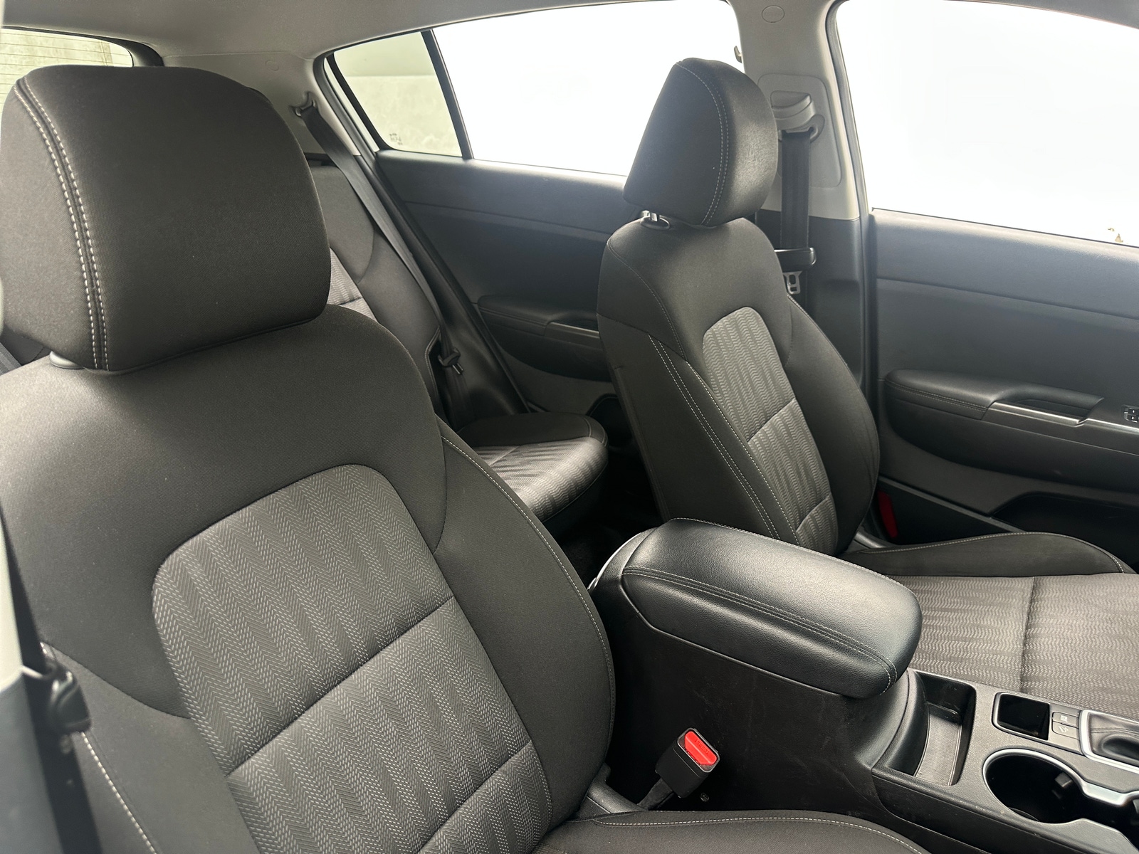 Thumbnail: 2020 Kia Sportage - 2