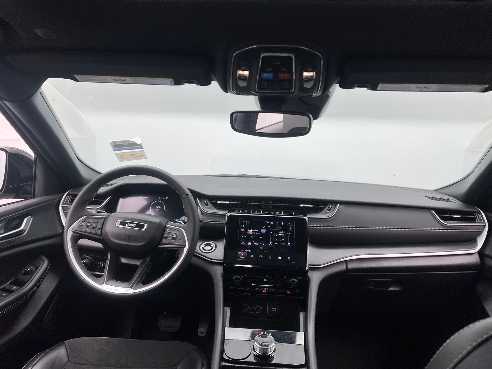Thumbnail: 2024 Jeep Grand Cherokee L - 2