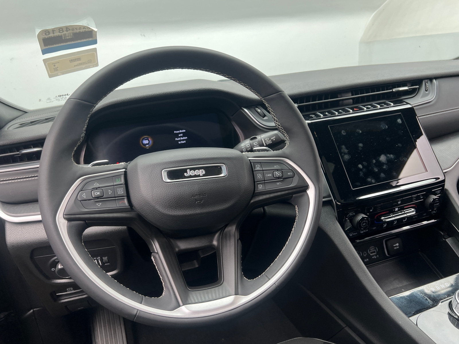 Thumbnail: 2024 Jeep Grand Cherokee L - 4