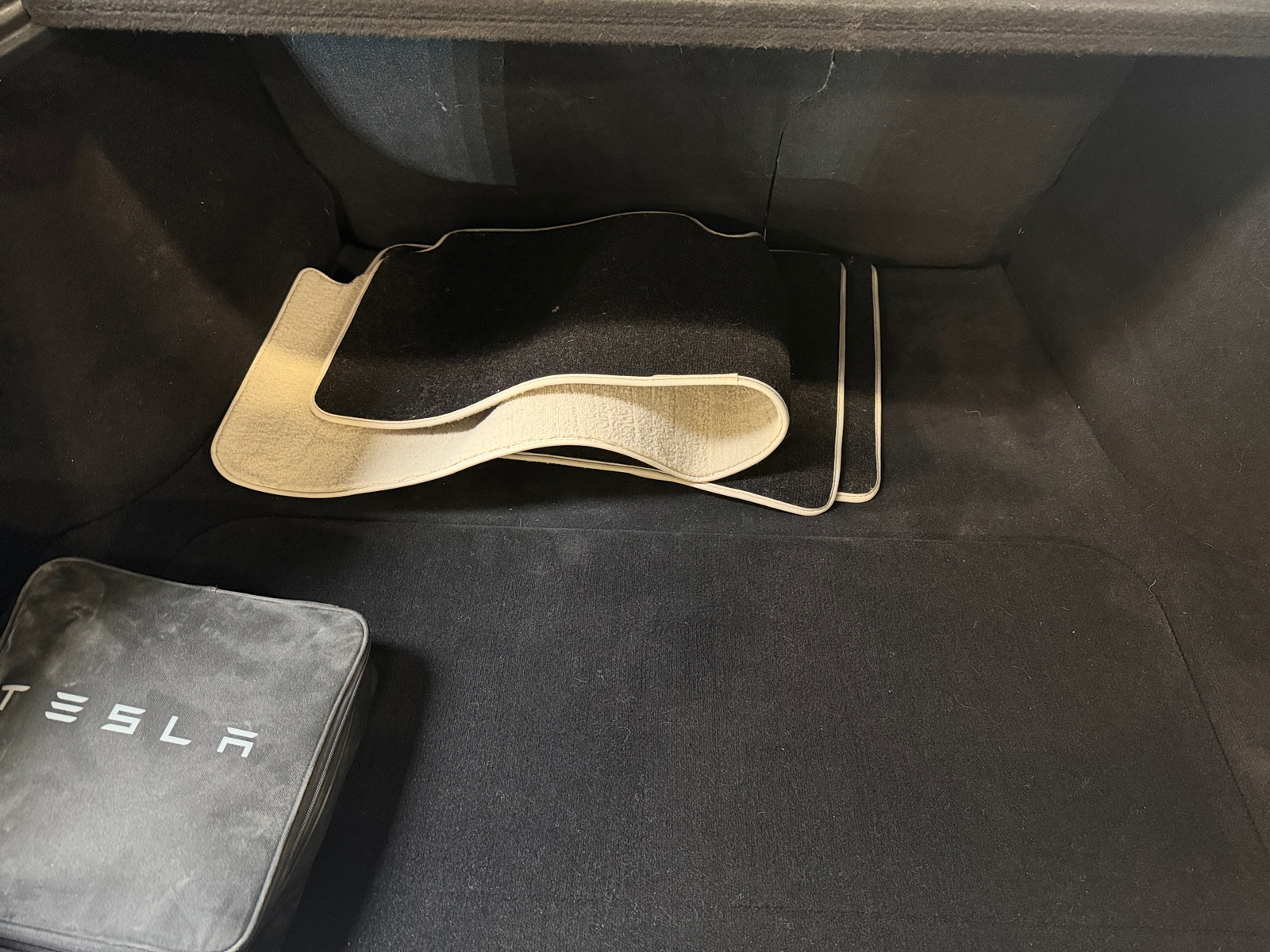 Thumbnail: 2019 Tesla Model S - 6