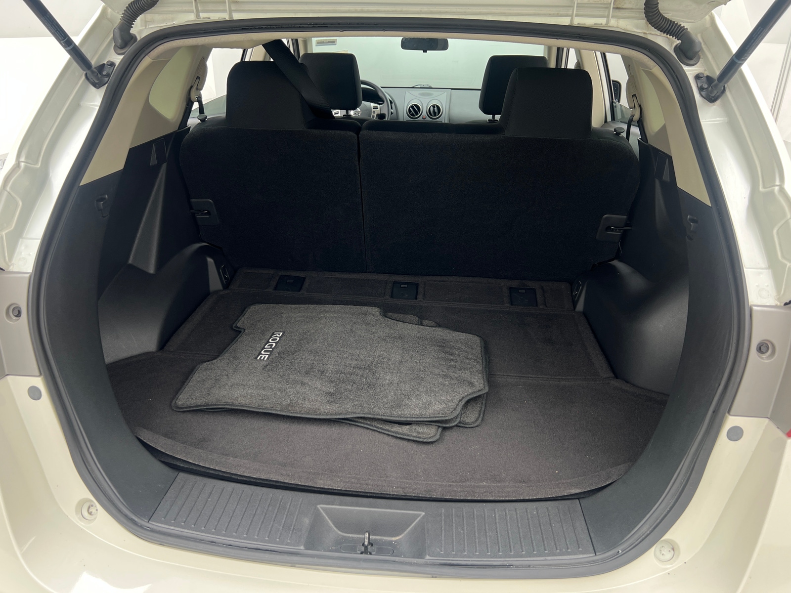 Thumbnail: 2013 Nissan Rogue - 7