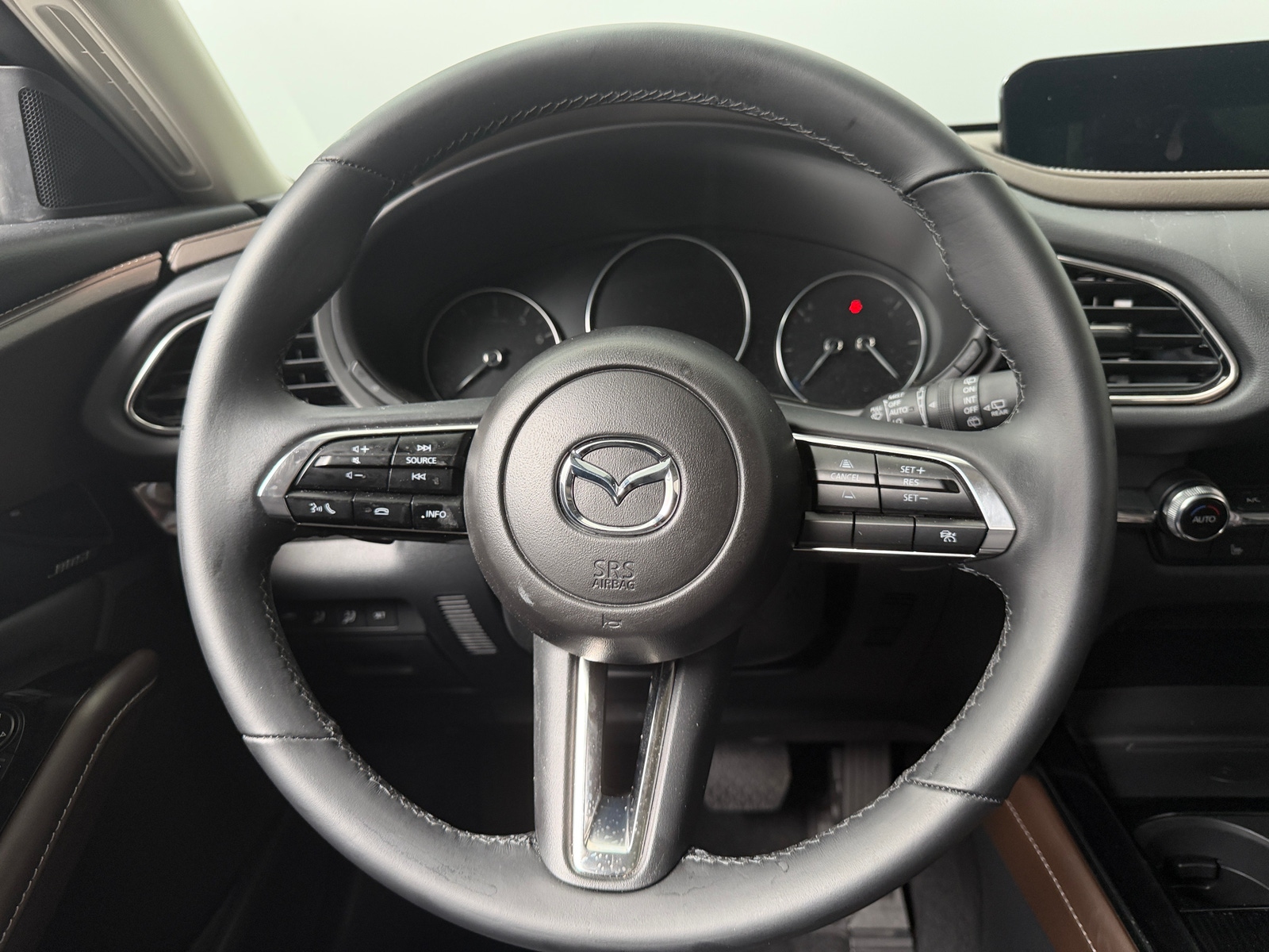 Thumbnail: 2025 Mazda CX-30 - 4
