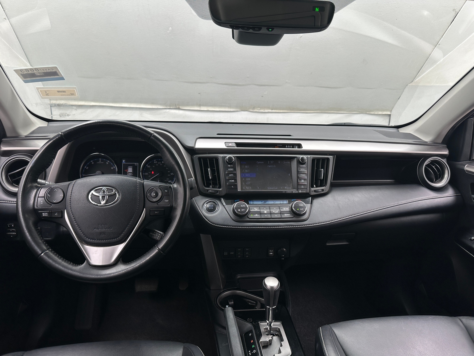 Thumbnail: 2018 Toyota RAV4 - 2