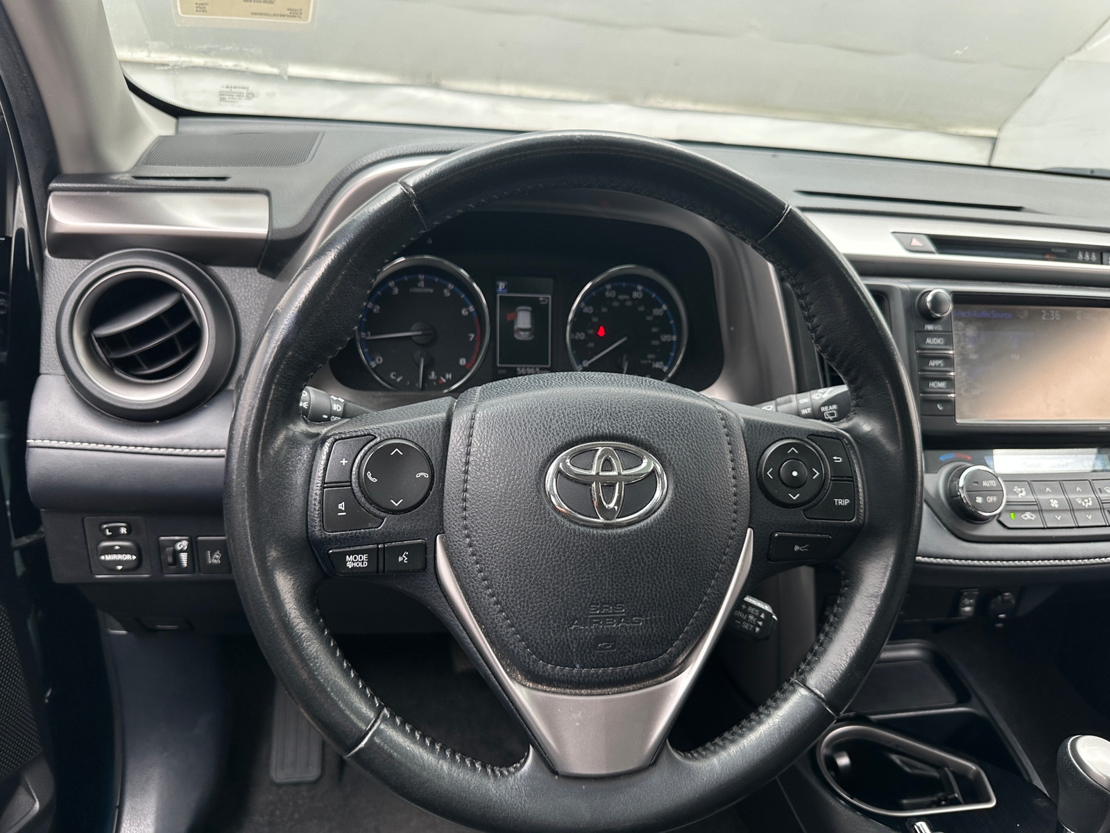 Thumbnail: 2018 Toyota RAV4 - 4