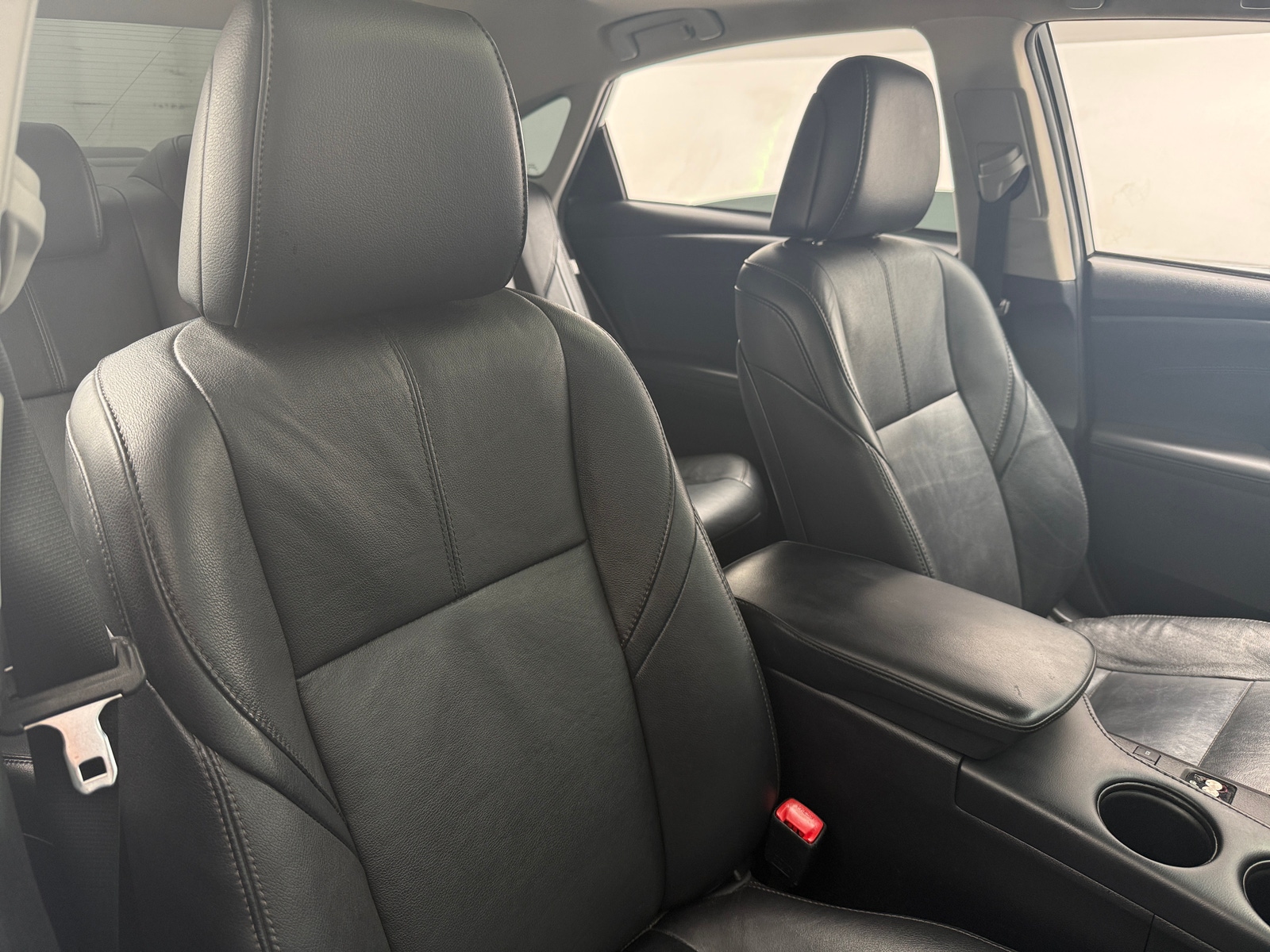 Thumbnail: 2014 Toyota Avalon - 2