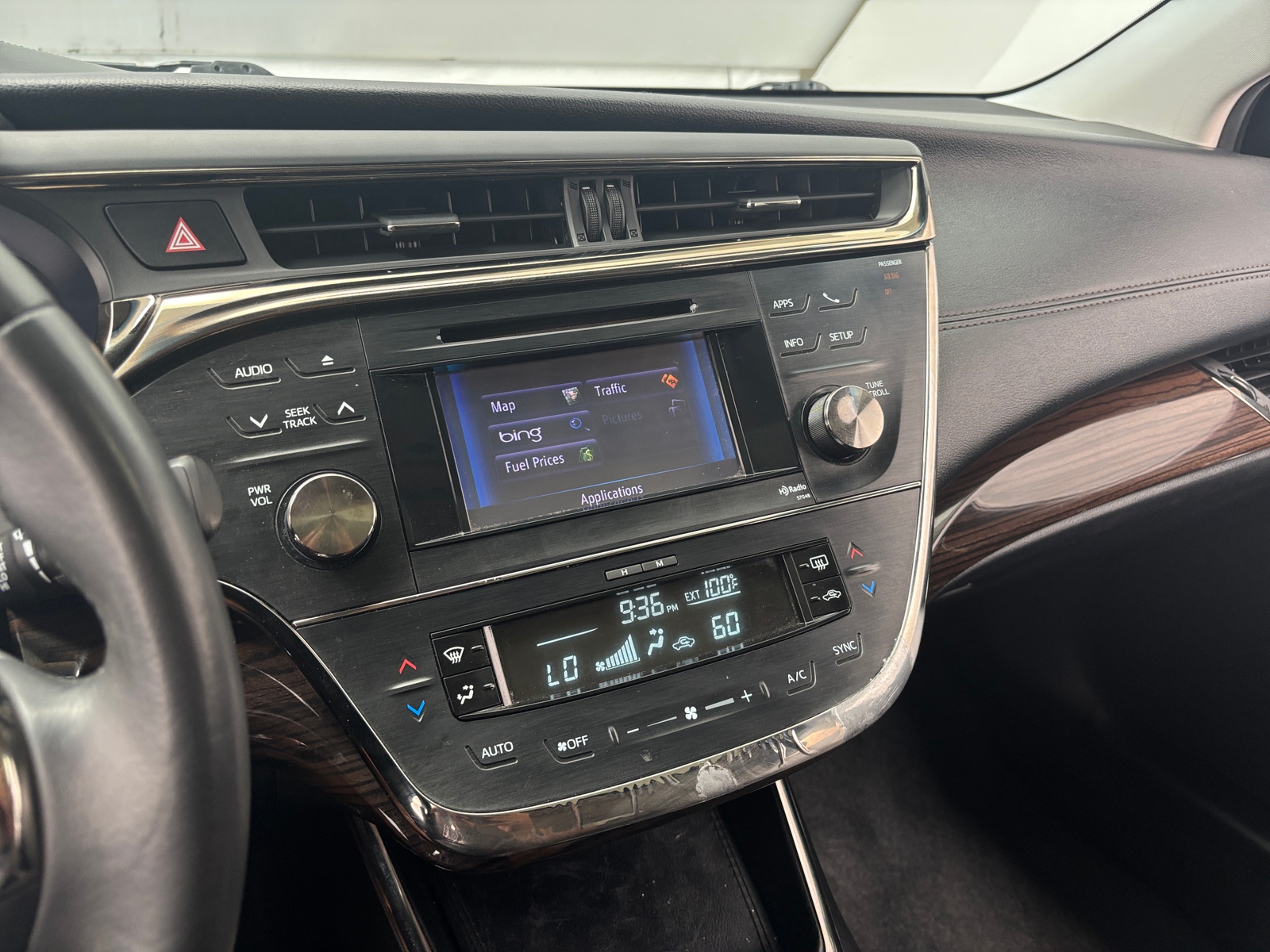 Thumbnail: 2014 Toyota Avalon - 4