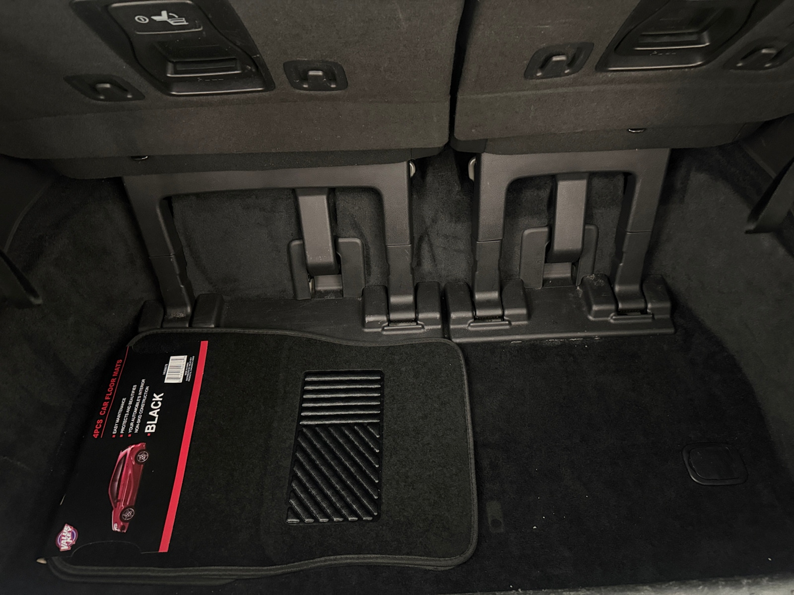 Thumbnail: 2025 Kia Carnival - 6