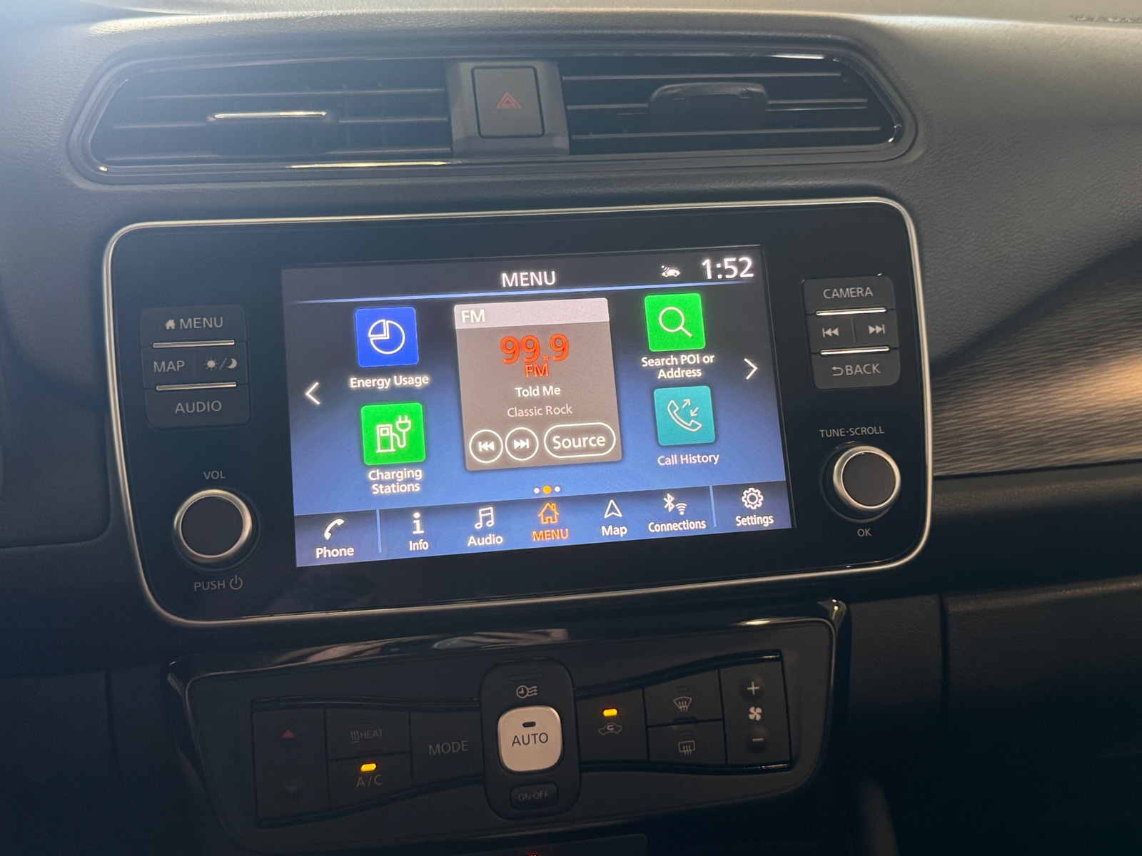 Thumbnail: 2024 Nissan Leaf - 4