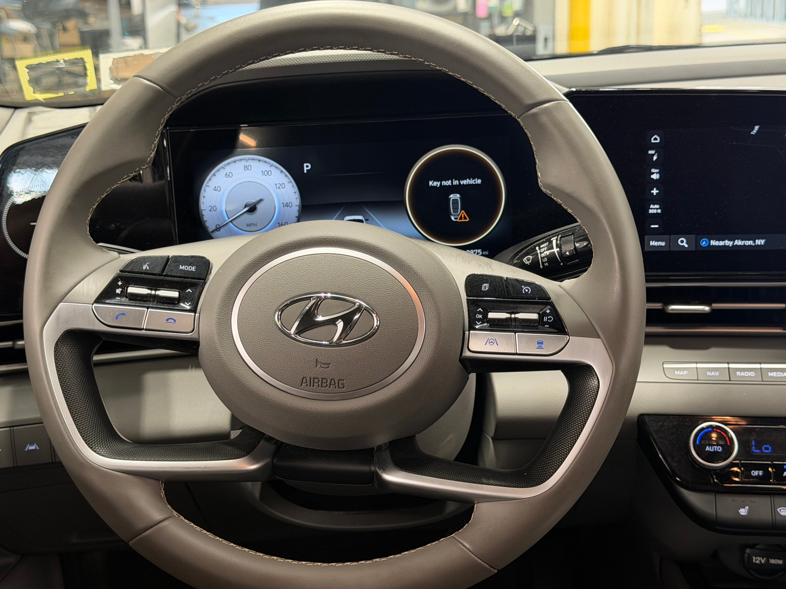 Thumbnail: 2023 Hyundai Elantra - 5