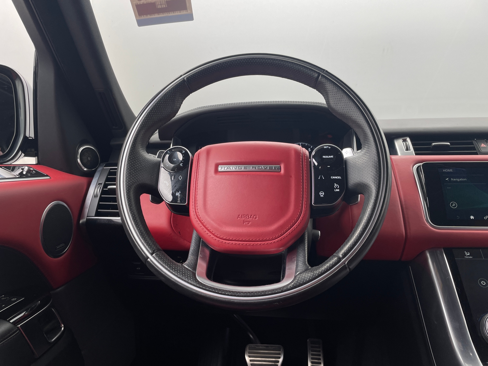 Thumbnail: 2019 Land Rover Range Rover Sport - 4