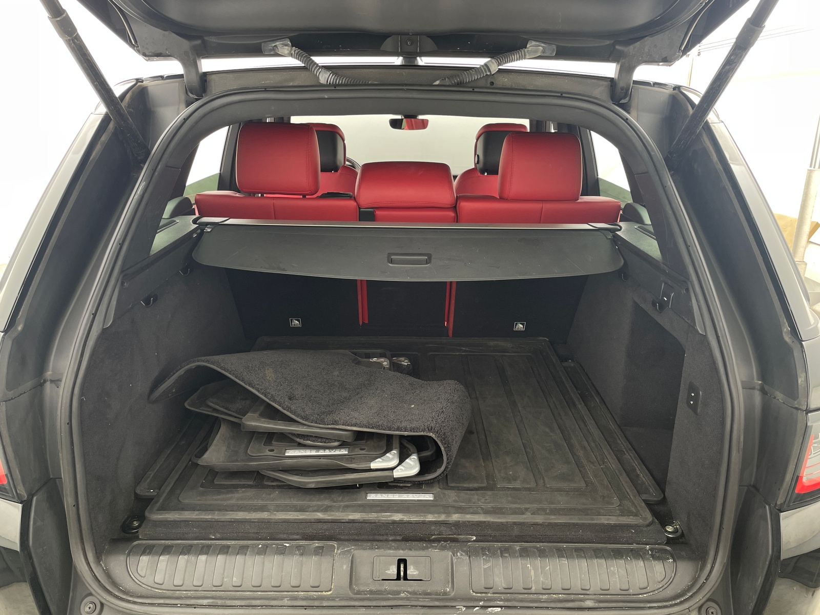Thumbnail: 2019 Land Rover Range Rover Sport - 6