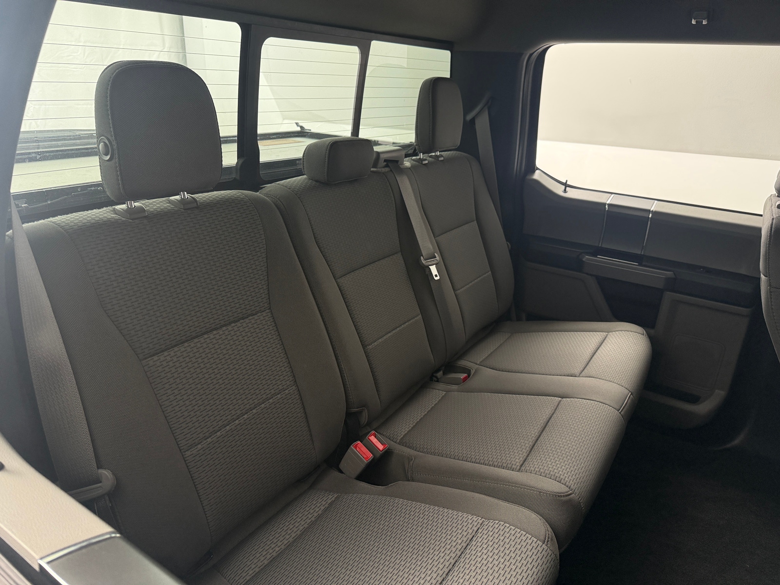 Thumbnail: 2019 Ford Econoline - 6