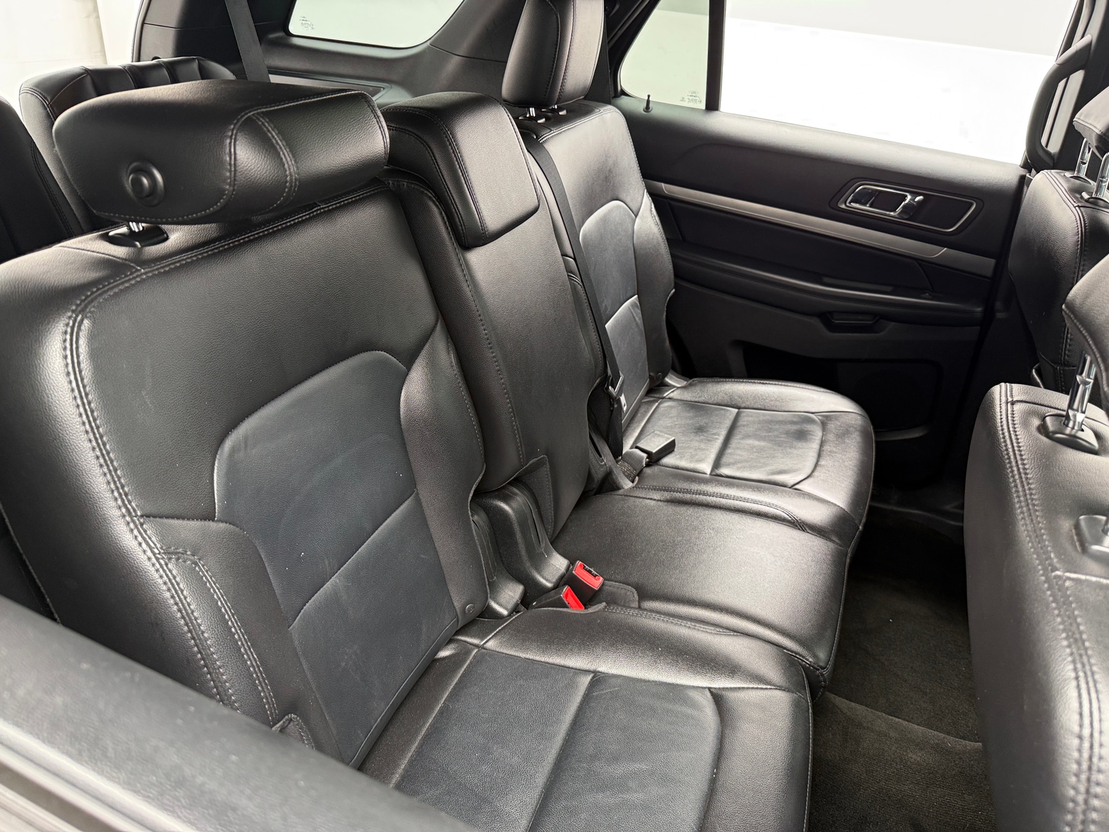 Thumbnail: 2018 Ford Explorer - 5