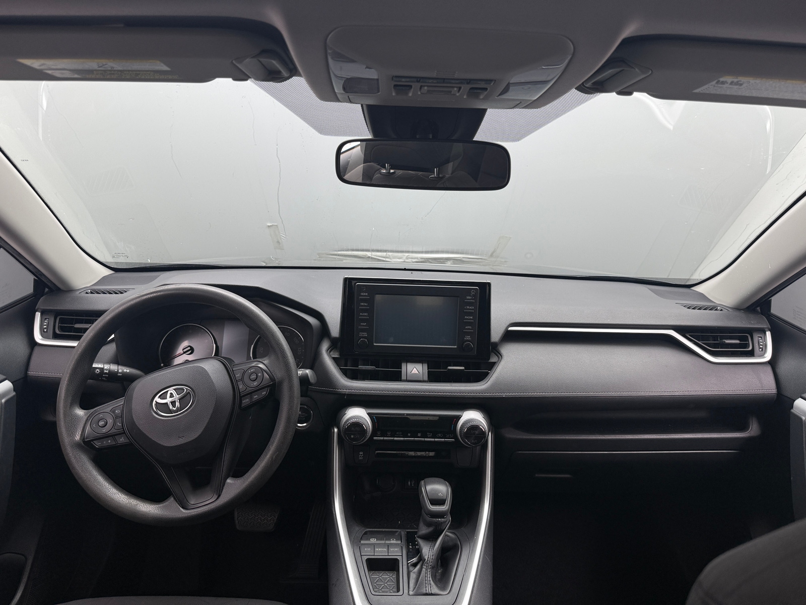 Thumbnail: 2019 Toyota RAV4 - 3