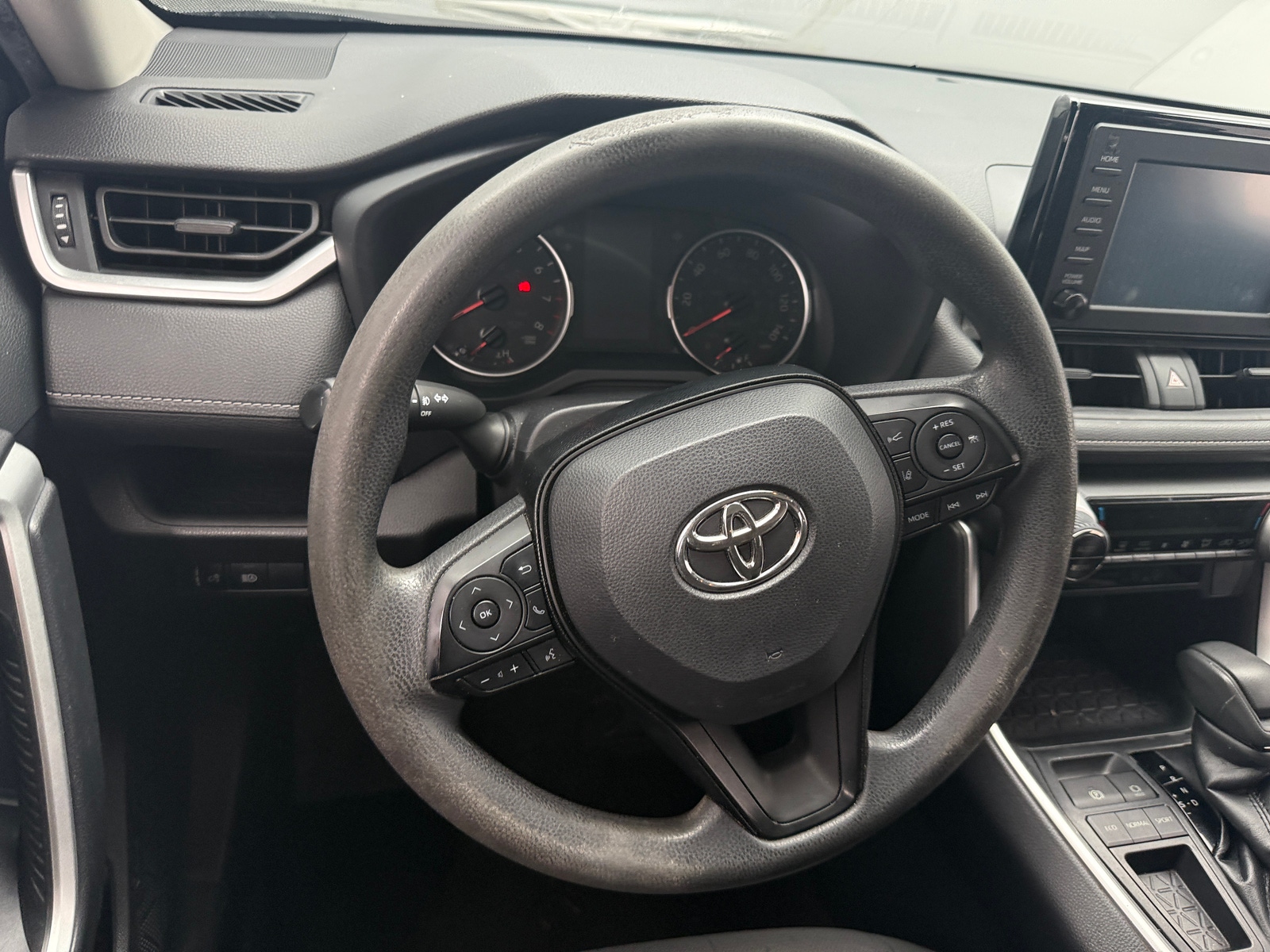 Thumbnail: 2019 Toyota RAV4 - 5