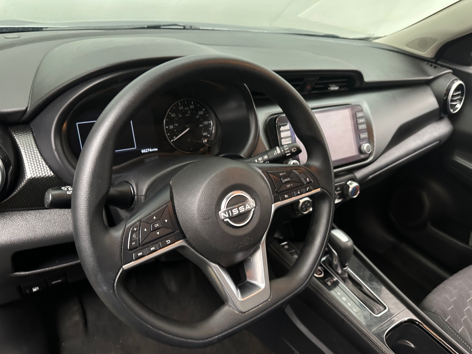 Thumbnail: 2023 Nissan Kicks - 5