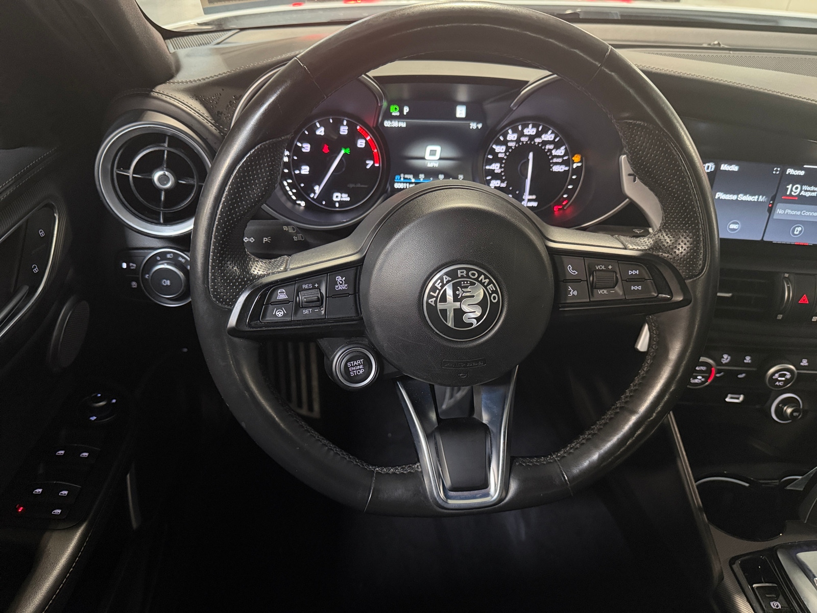 Thumbnail: 2020 Alfa Romeo Giulia - 4