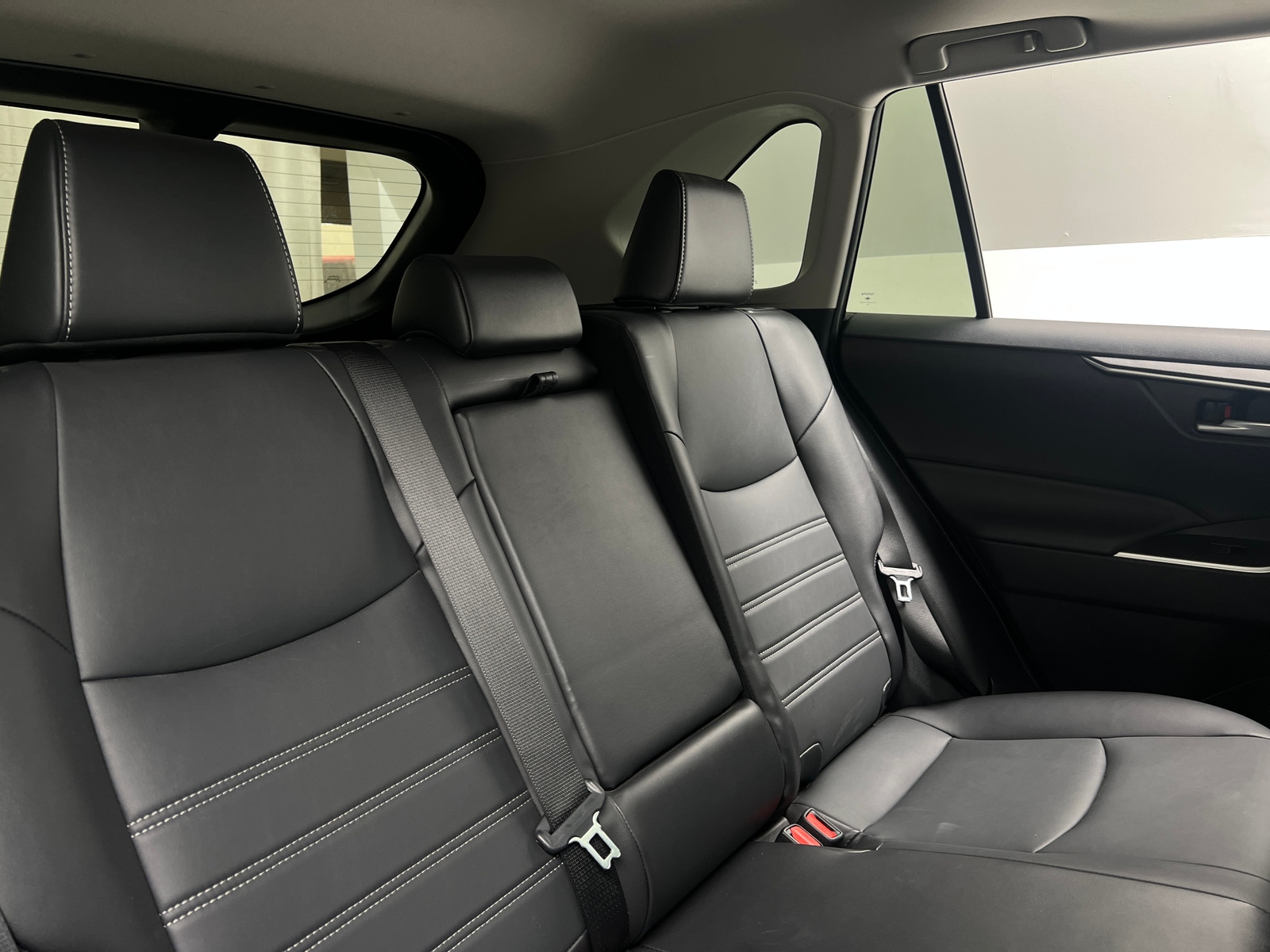 Thumbnail: 2023 Toyota RAV4 - 6