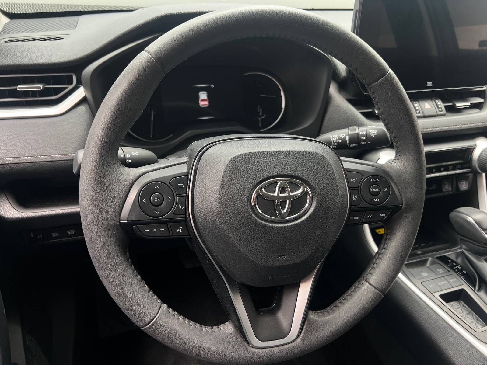 Thumbnail: 2023 Toyota RAV4 - 5