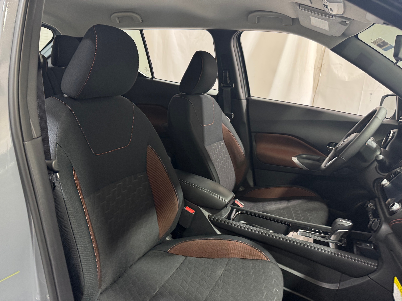 Thumbnail: 2024 Nissan Kicks - 2